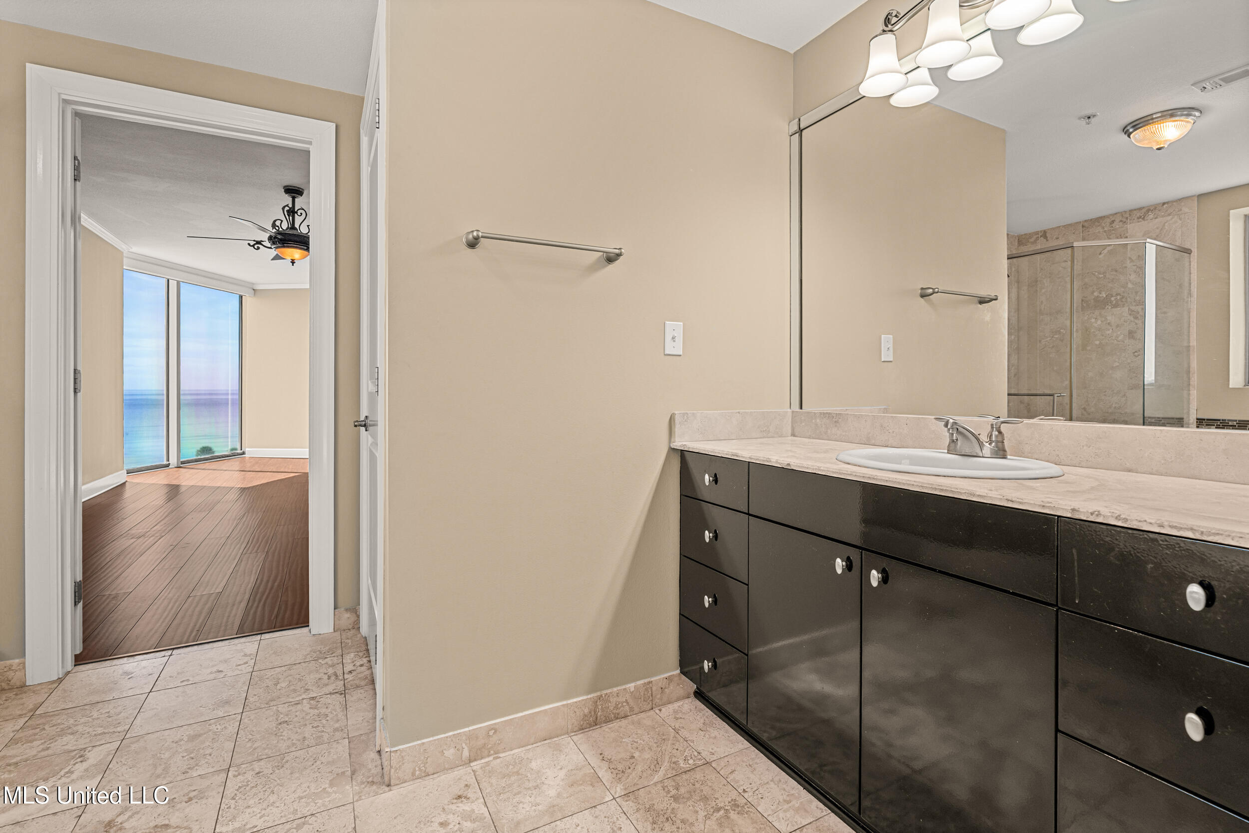 1899 Beach Boulevard Property Photo 34