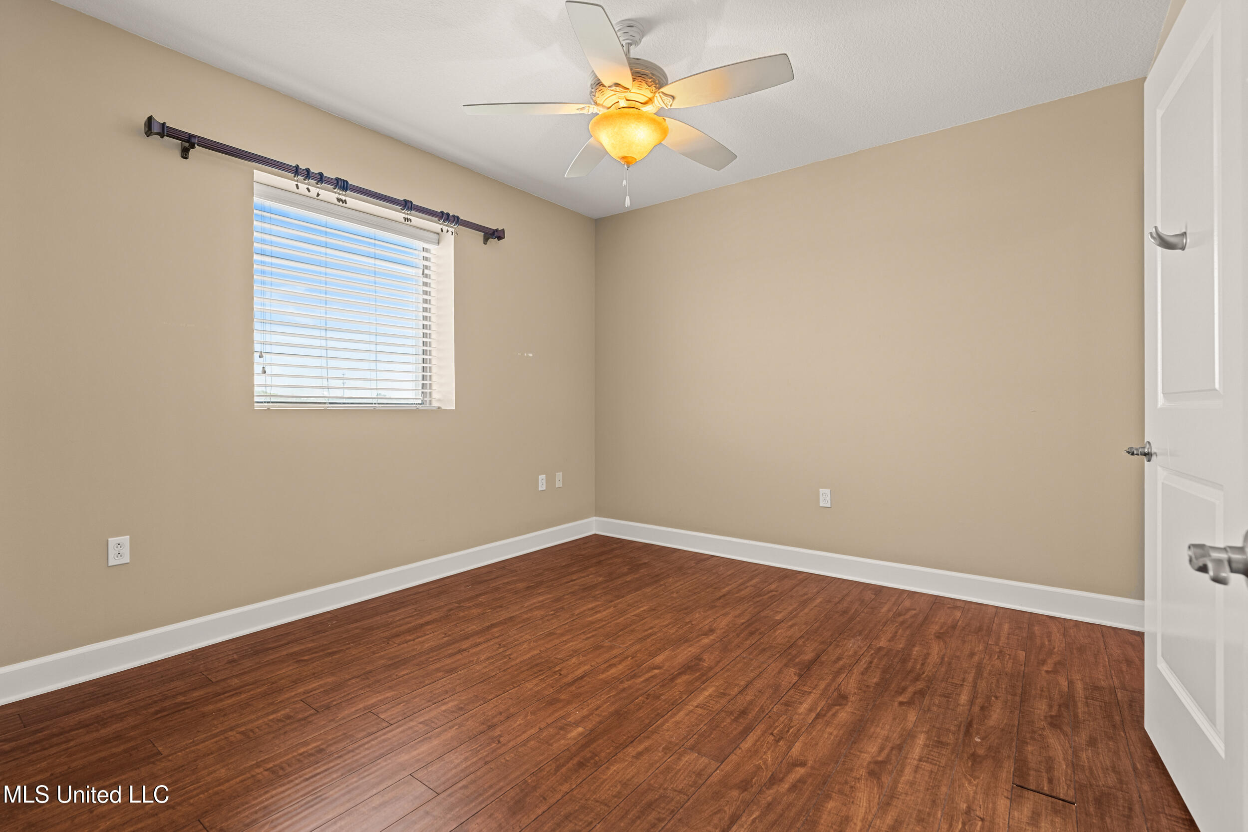 1899 Beach Boulevard Property Photo 40
