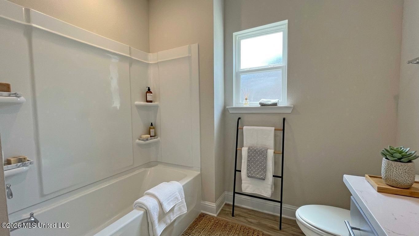 307 Castlewood Circle Property Photo 13