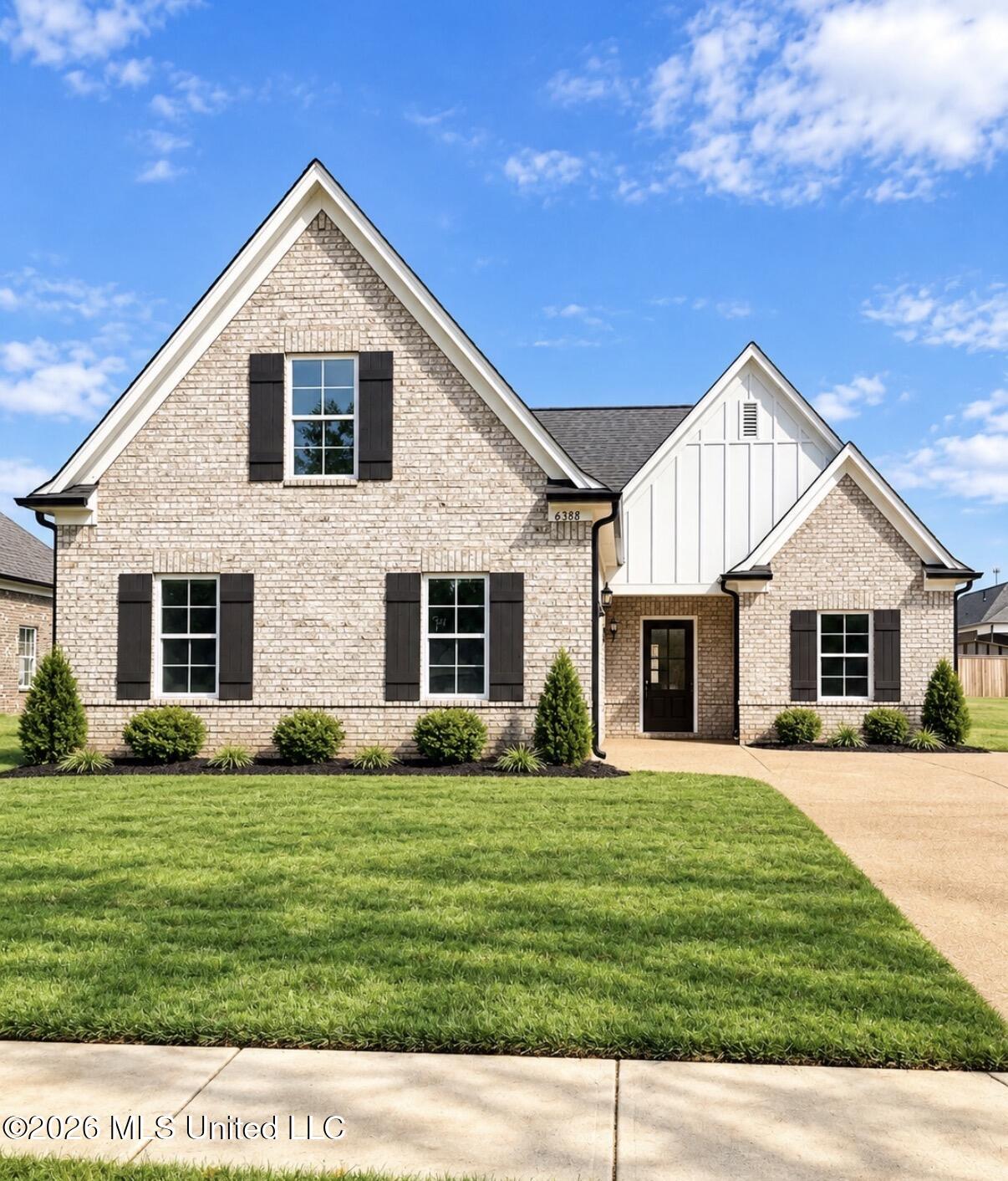 6388 River Lane Property Photo 1