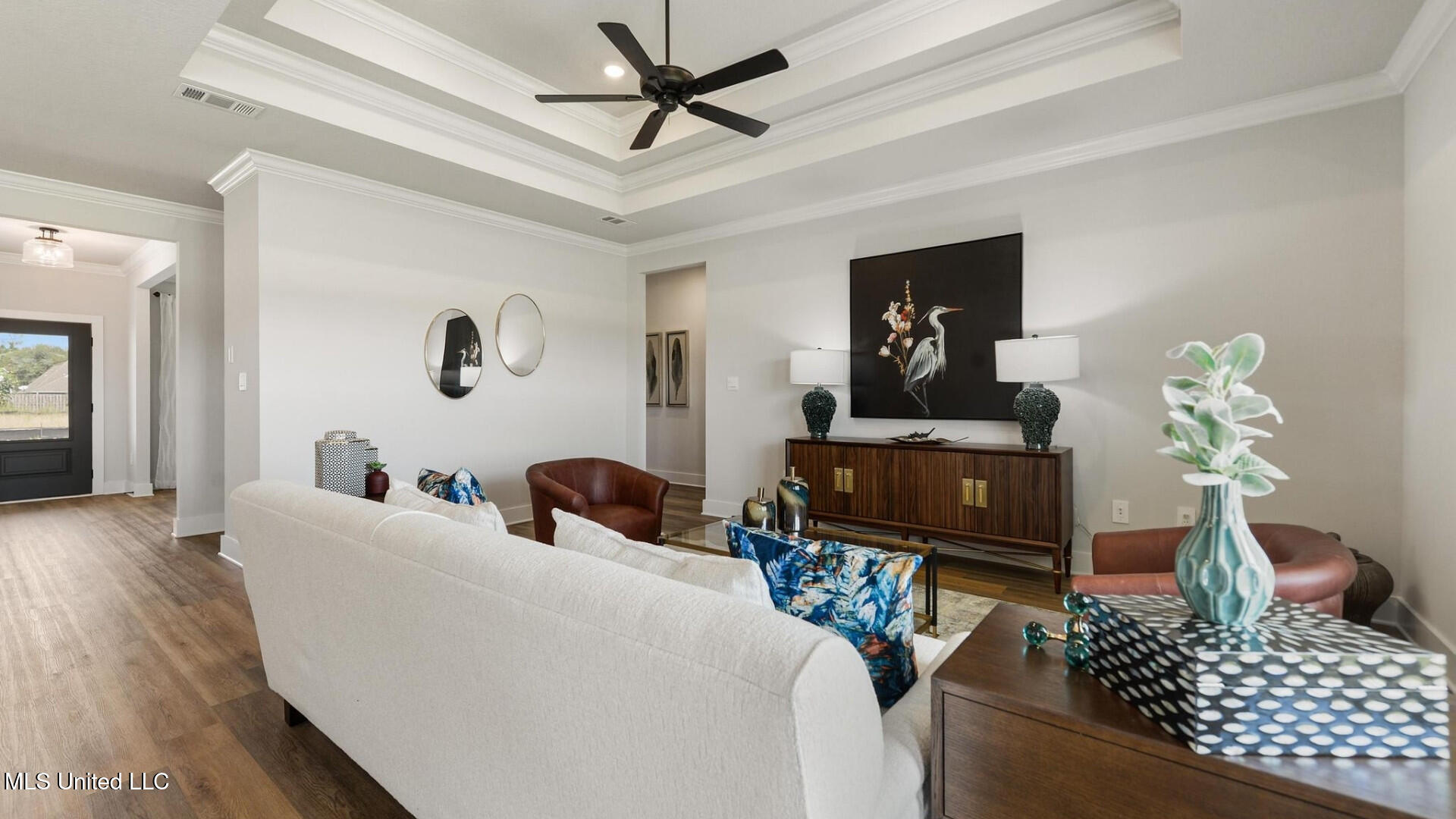 6641 Palm Pointe Drive Property Photo 3