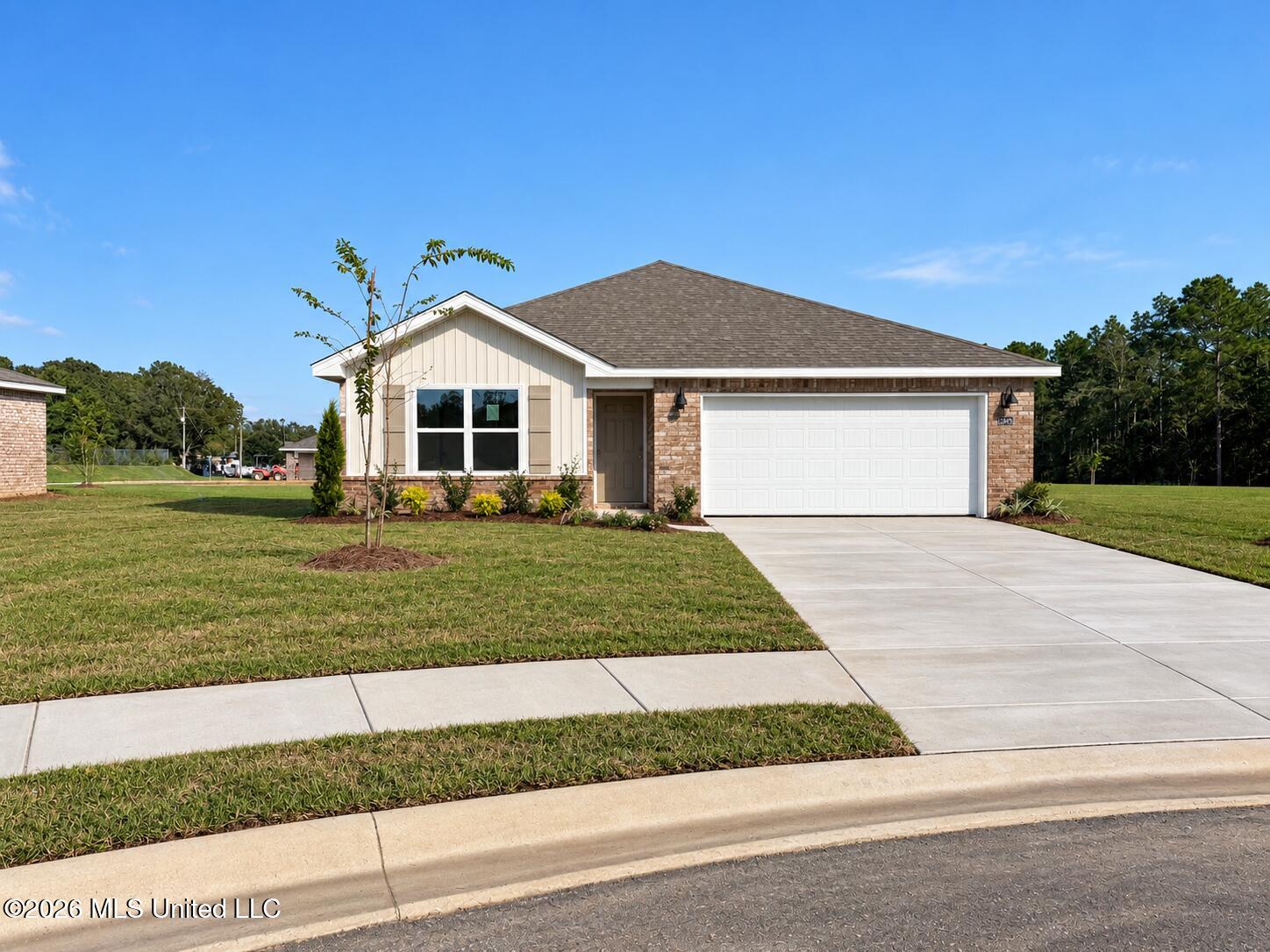 13420 Grove Cove Property Photo 1
