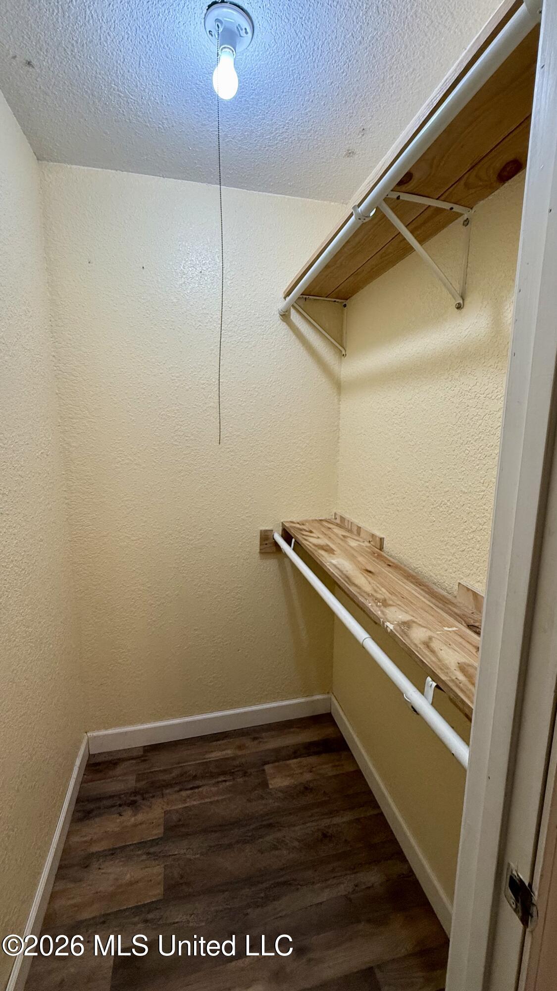9510 Doris Deno Avenue Property Photo 7