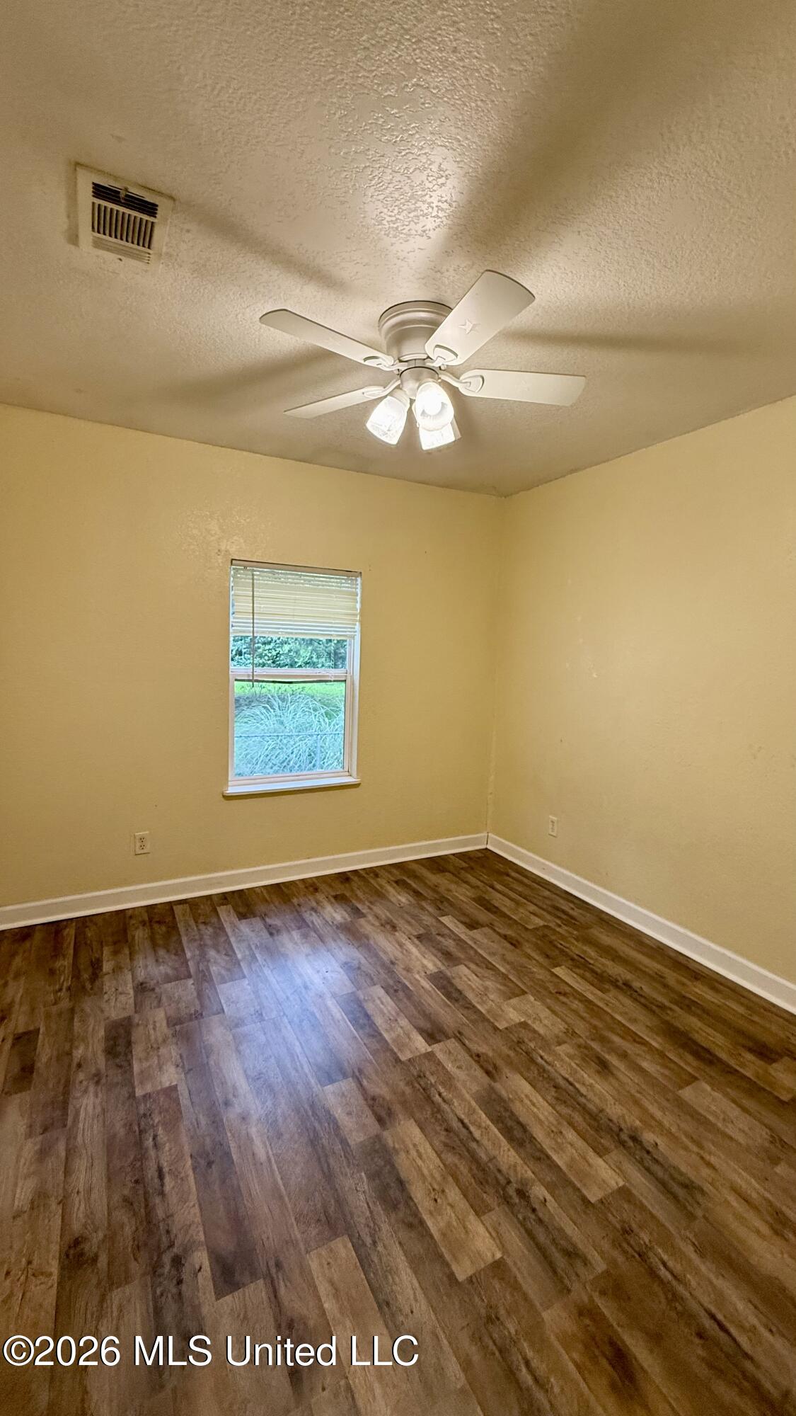 9510 Doris Deno Avenue Property Photo 9