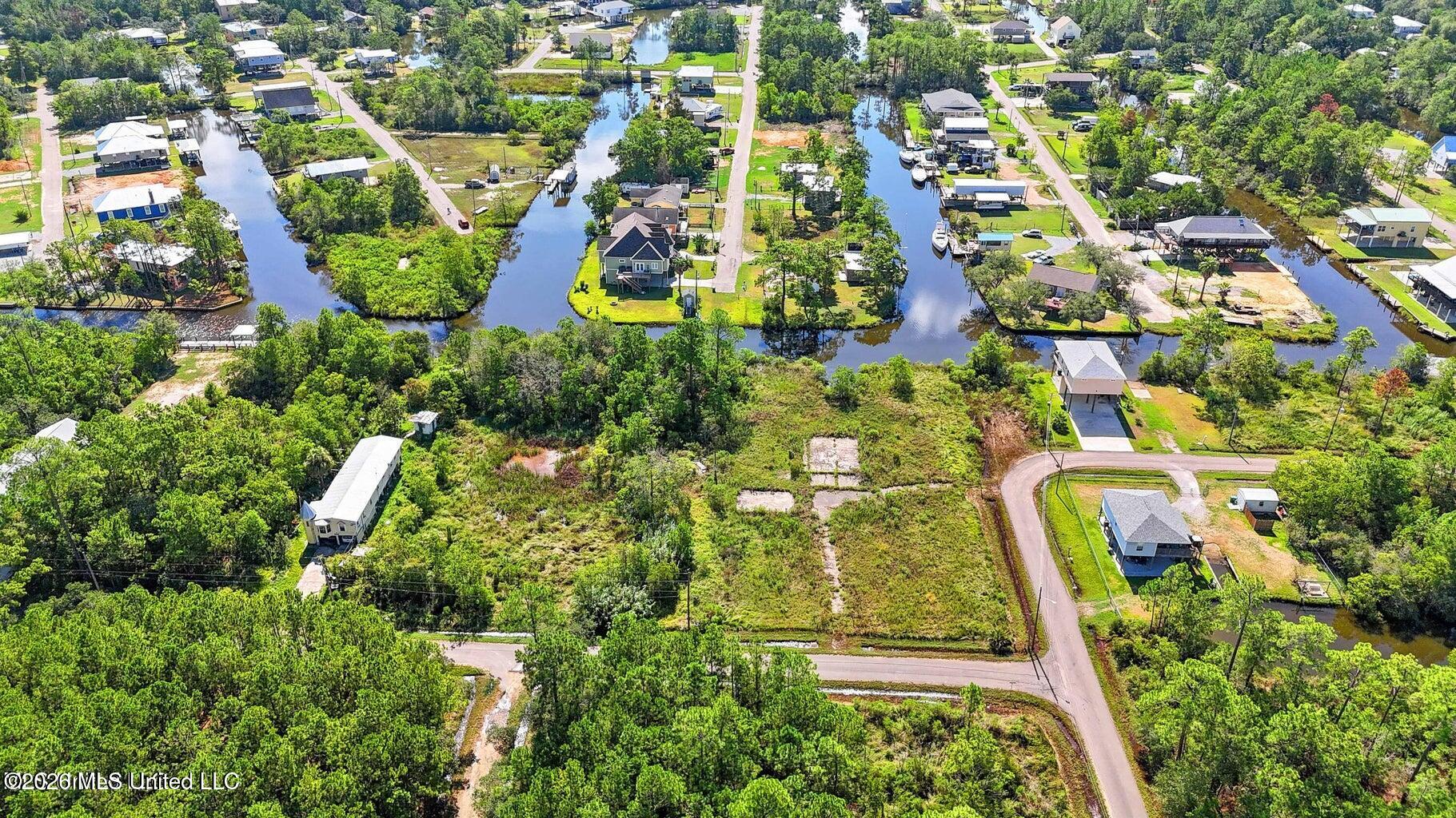 10010 E Bayou View Drive Property Photo 7
