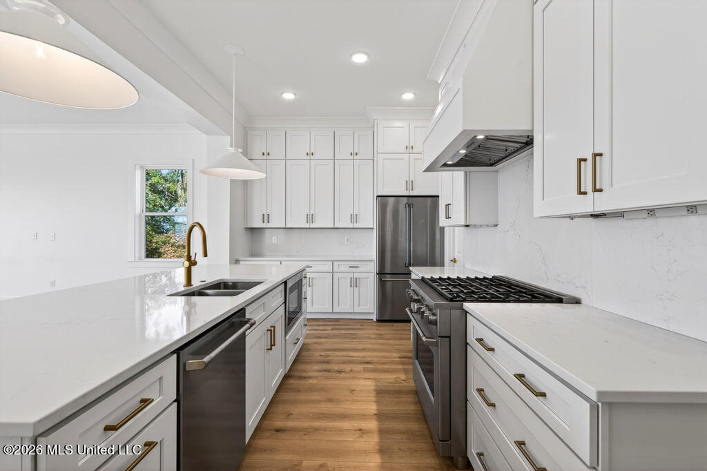 26478 W Beach Boulevard Property Photo 10