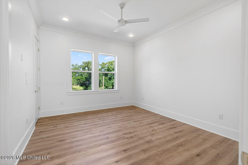 26478 W Beach Boulevard Property Photo 16
