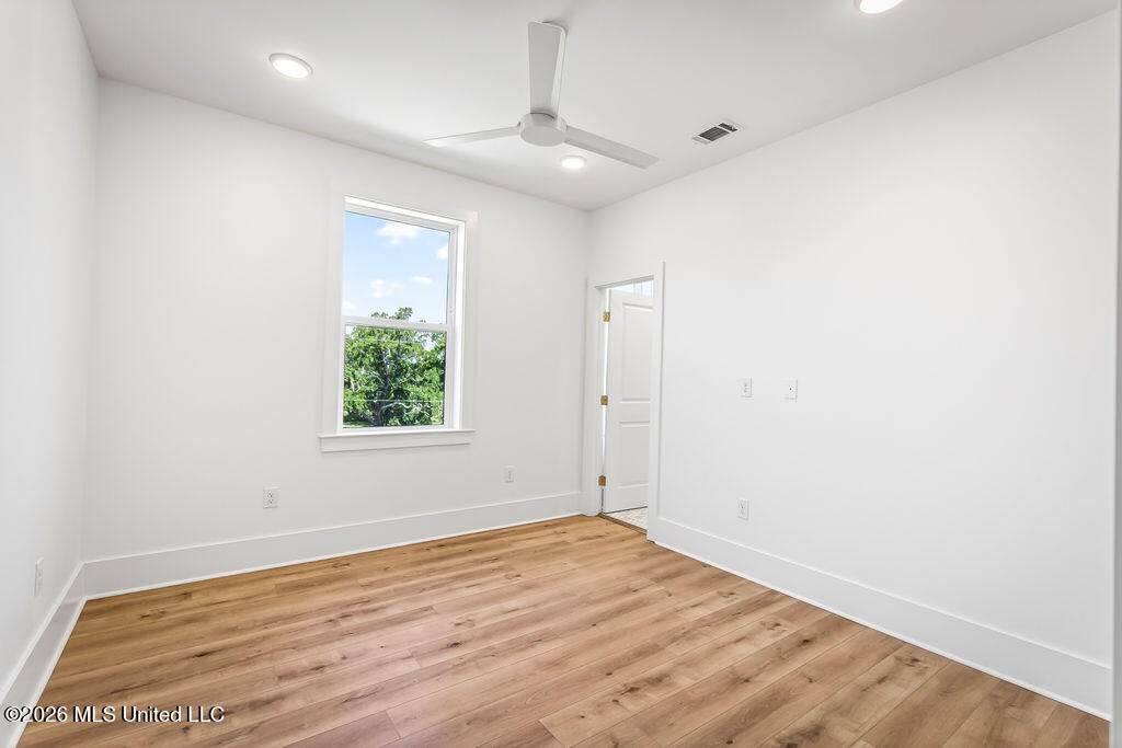 26478 W Beach Boulevard Property Photo 36