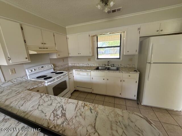 125 Clarence Drive Property Photo 4