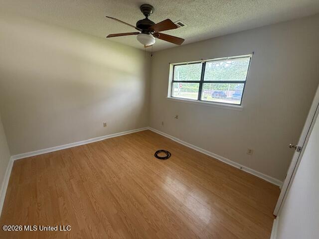 125 Clarence Drive Property Photo 8