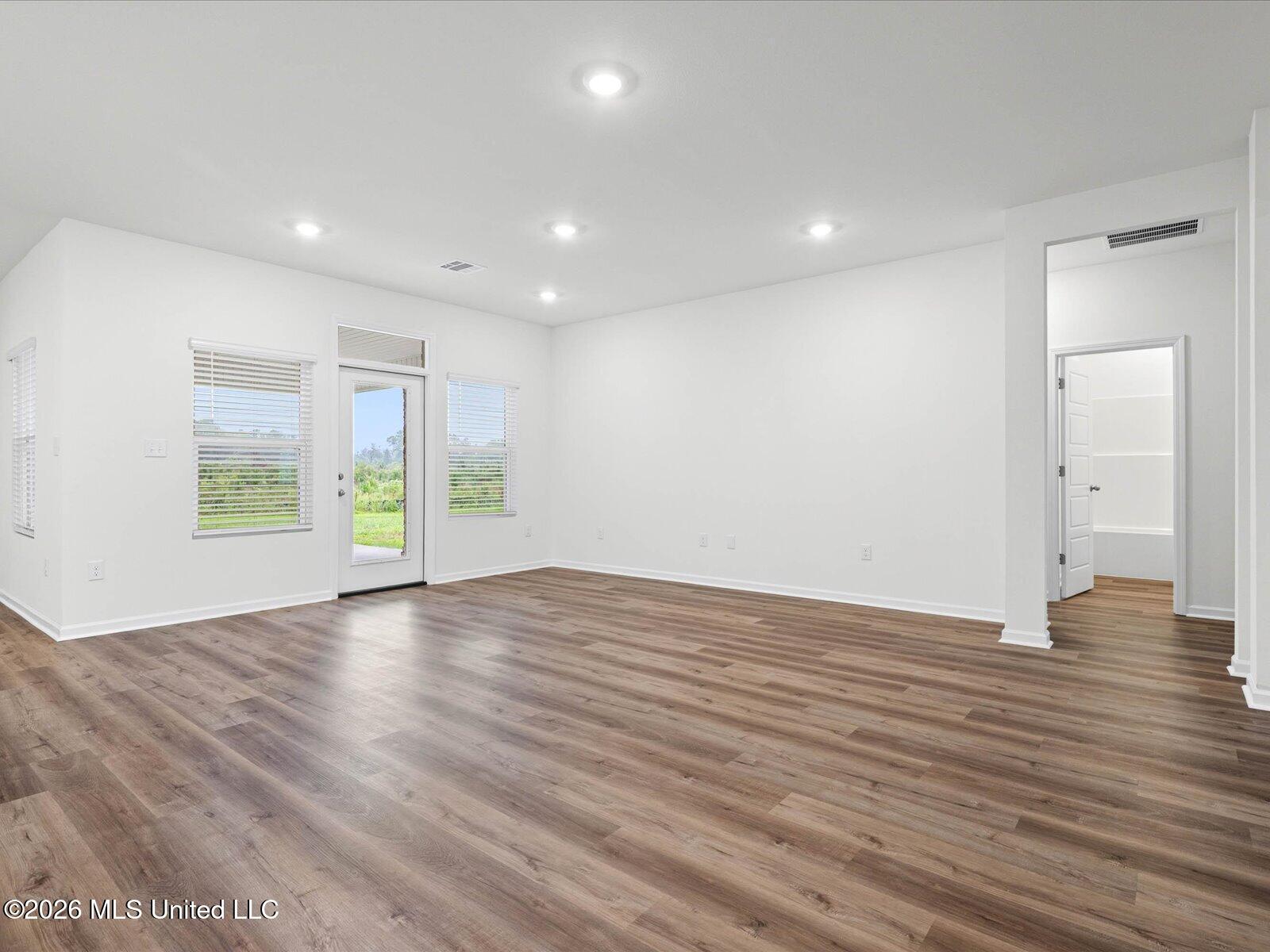 13540 Garland Road Property Photo 6