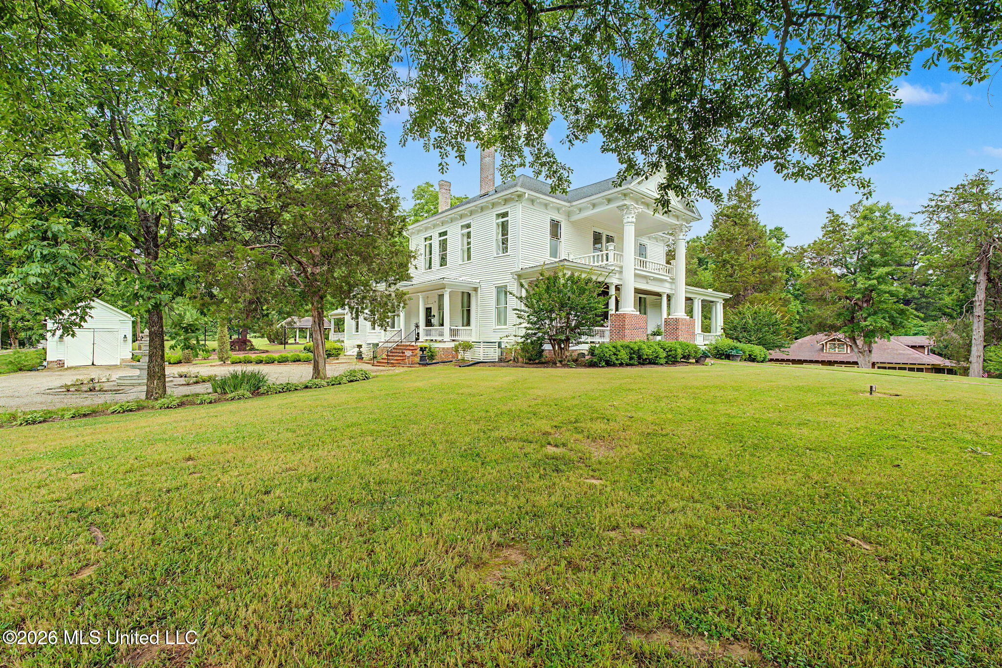 118 Highway 309 Property Photo 4