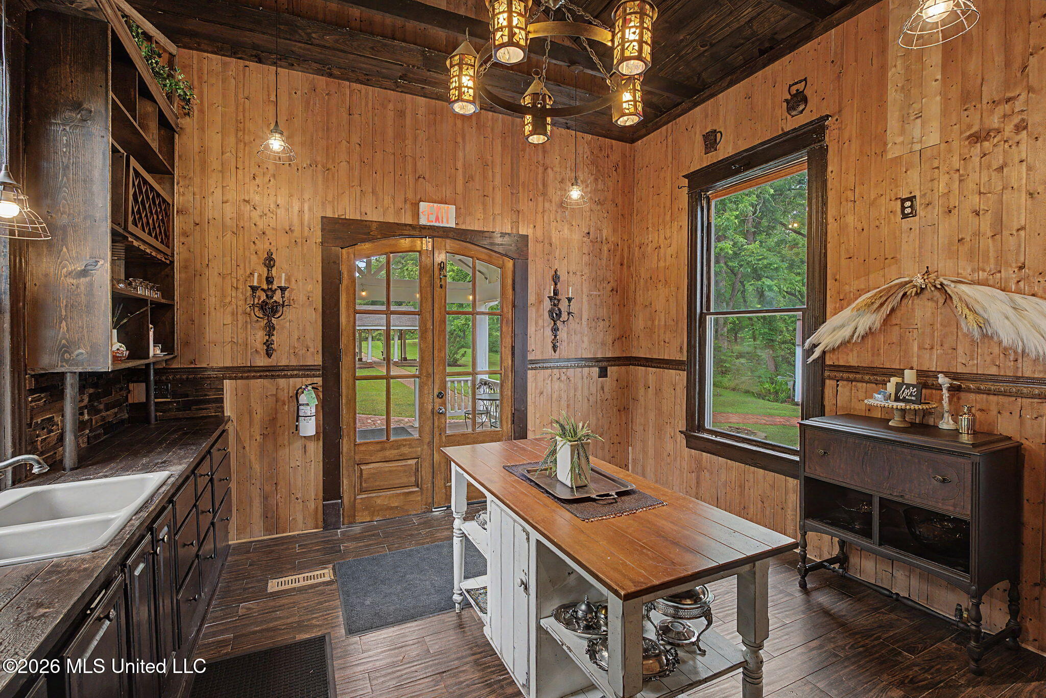 118 Highway 309 Property Photo 25