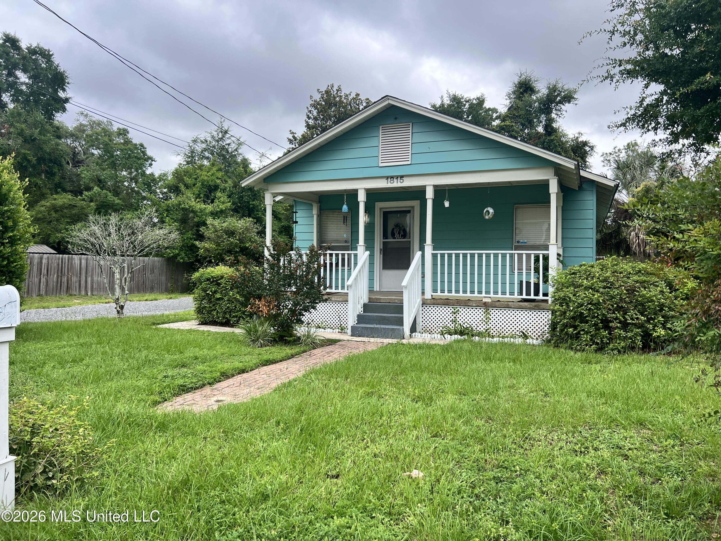 1815 24th Street Property Photo 1