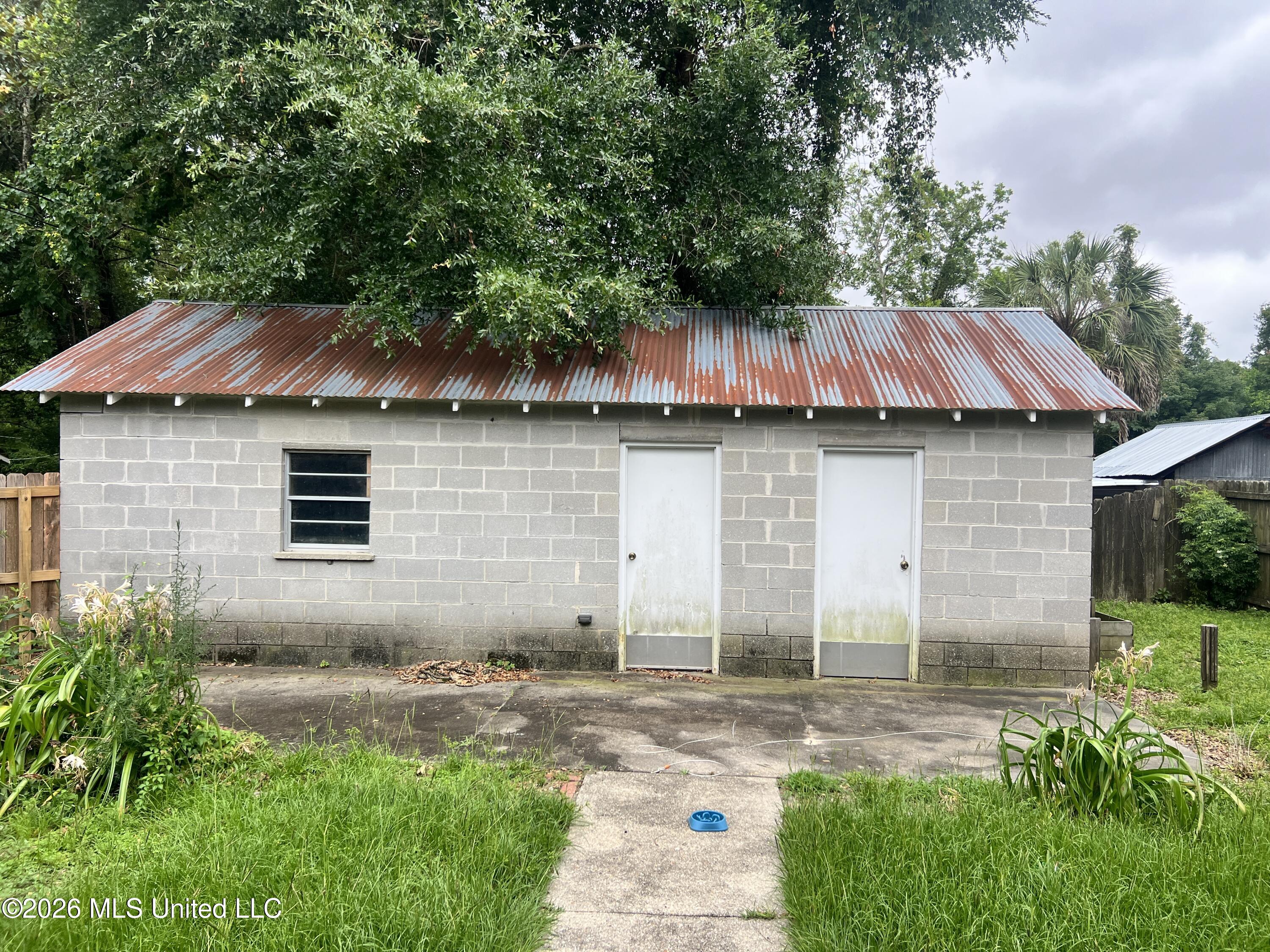 1815 24th Street Property Photo 25