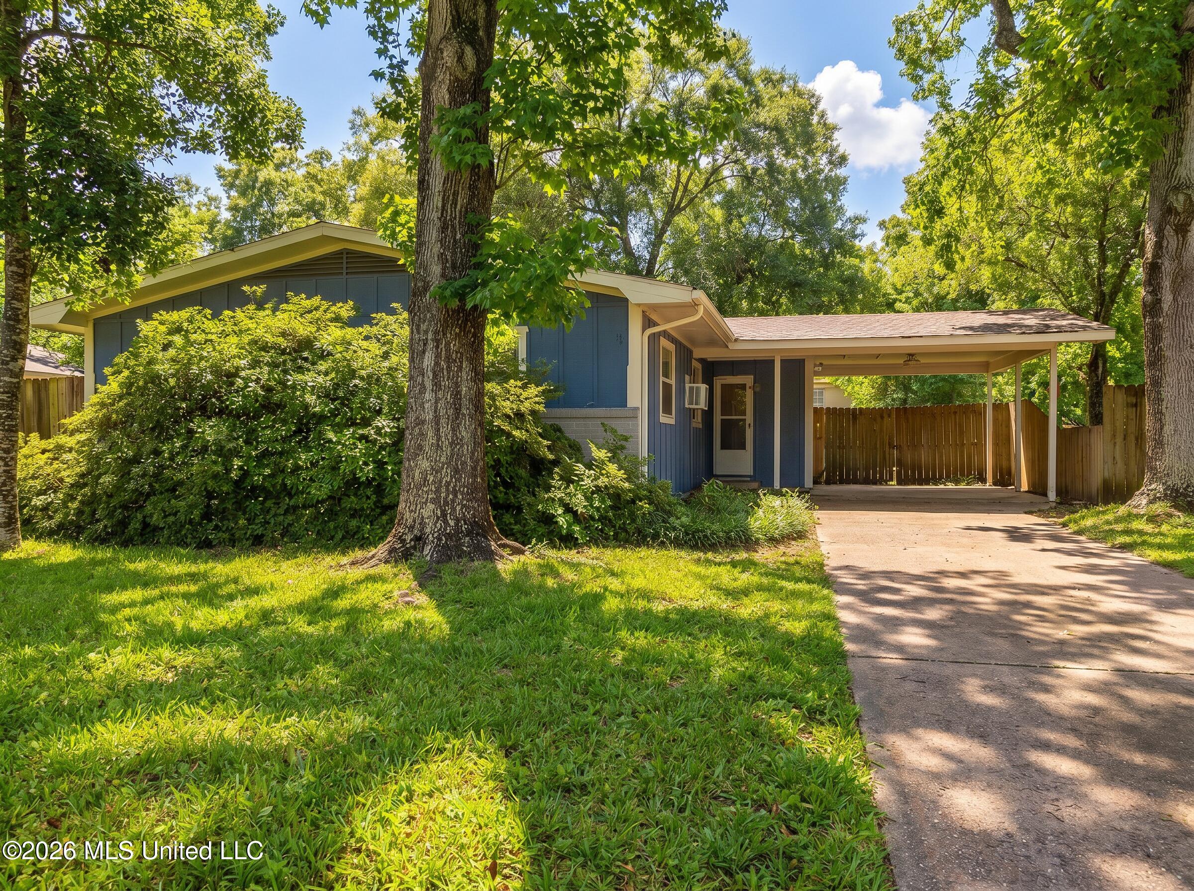 4502 New Hope Avenue Property Photo 2