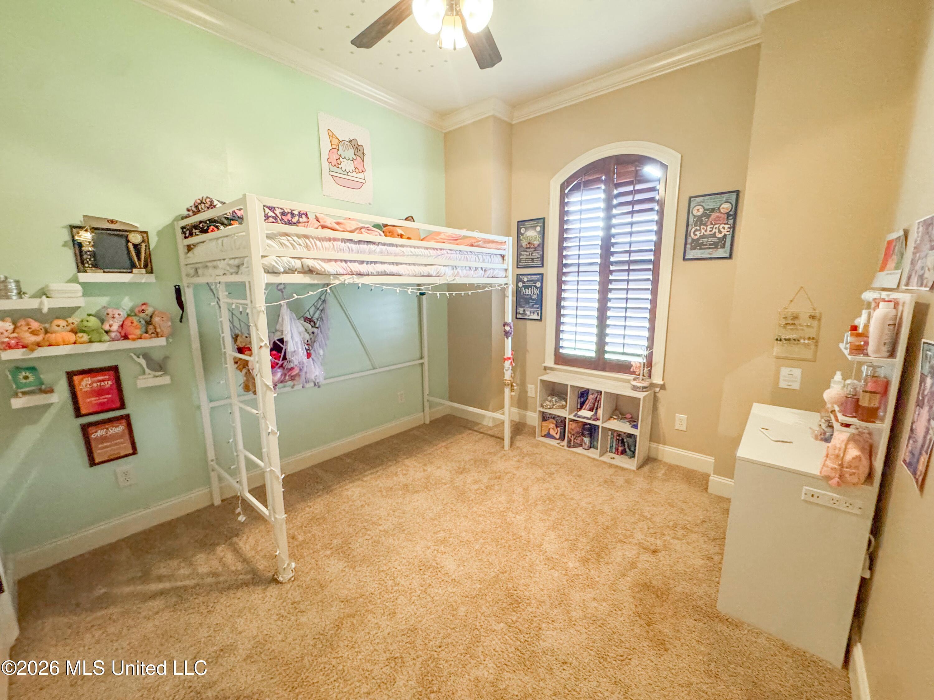 115 Woodburn Way Property Photo 13