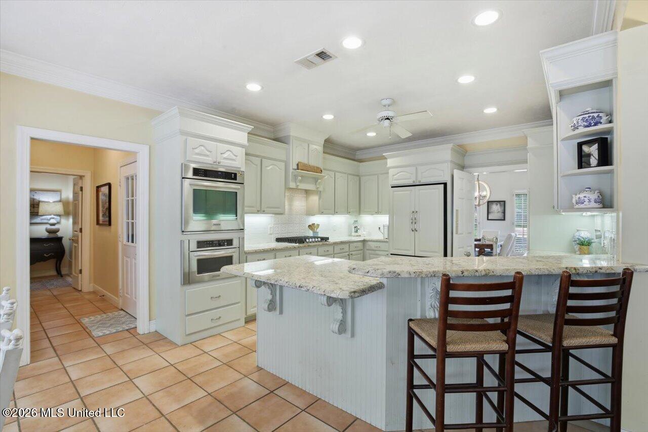 306 Remington Drive Property Photo 15