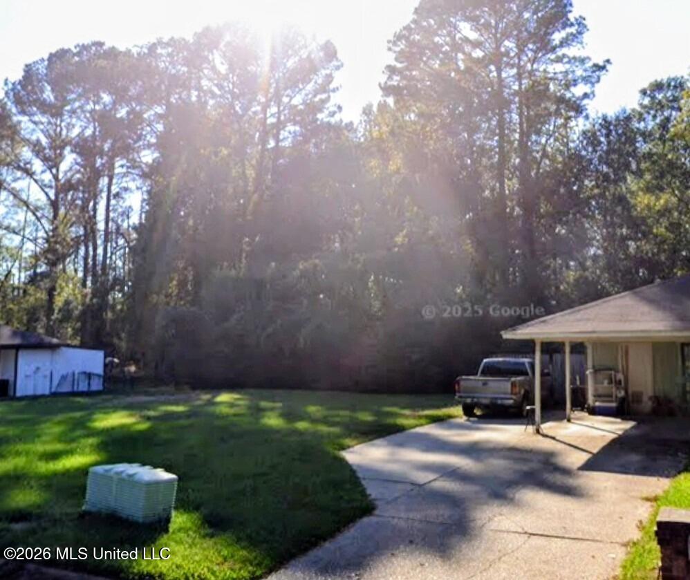 Oak Grove Lane Property Photo 4