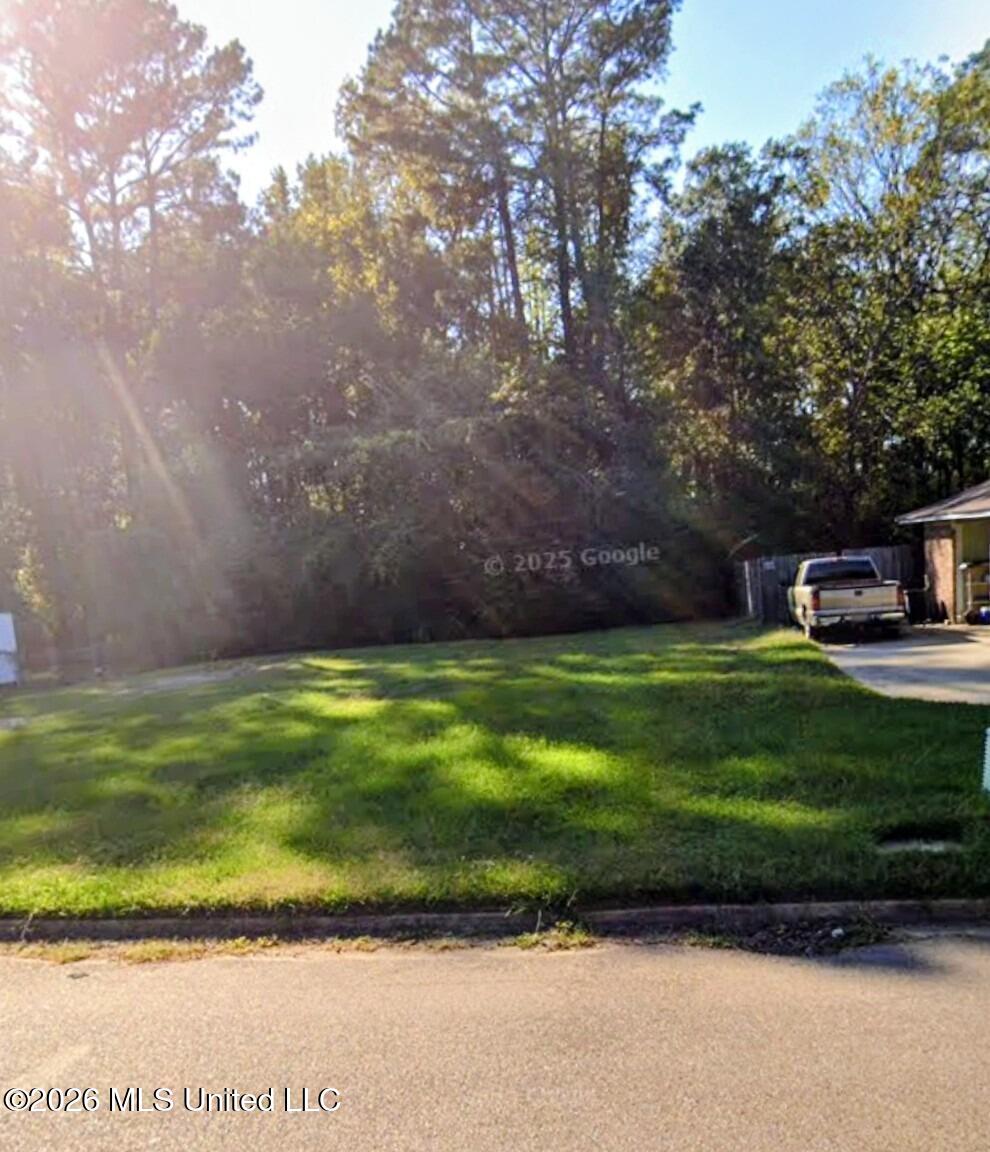 Oak Grove Lane Property Photo 5