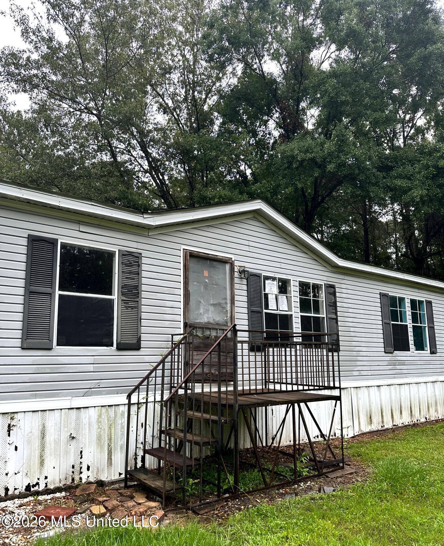82 Shelton Pearson Road Property Photo 2