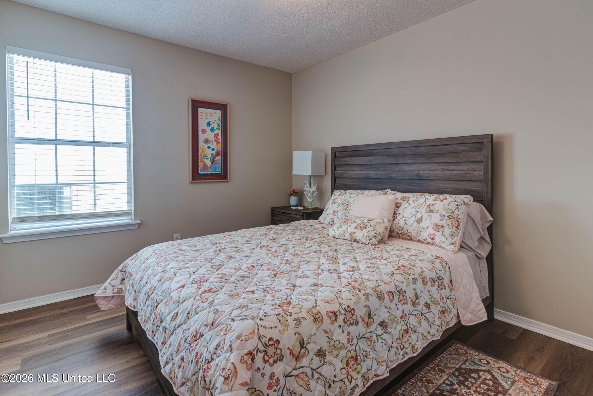 517 Heatherstone Circle Property Photo 10