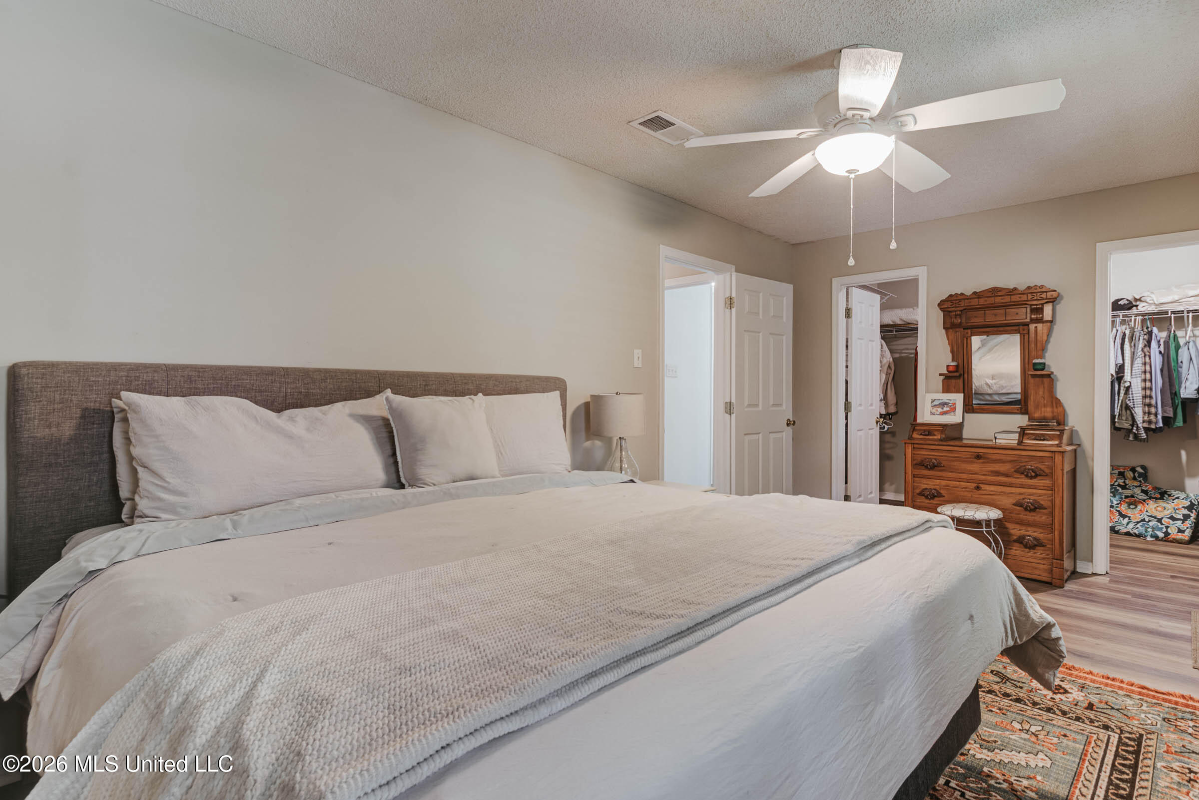 517 Heatherstone Circle Property Photo 12