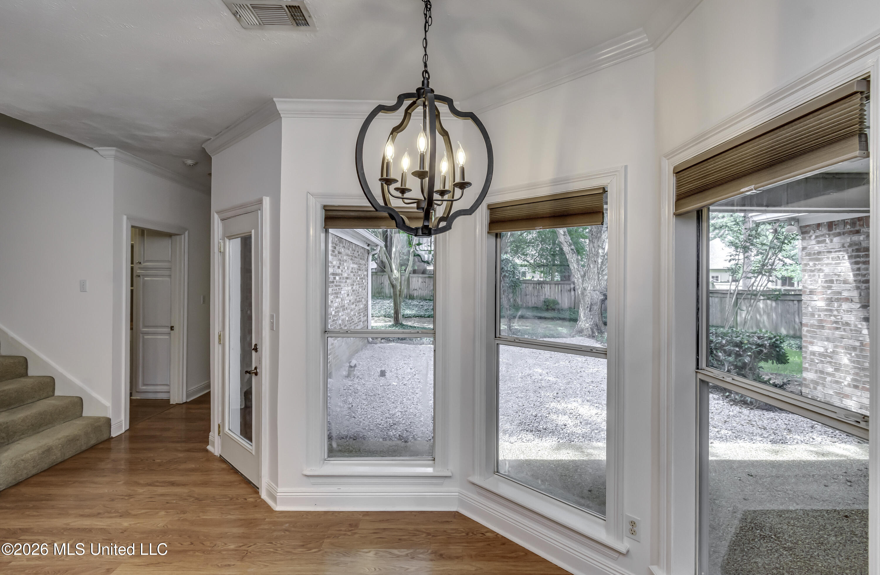 137 Whisper Lake Boulevard Property Photo 14