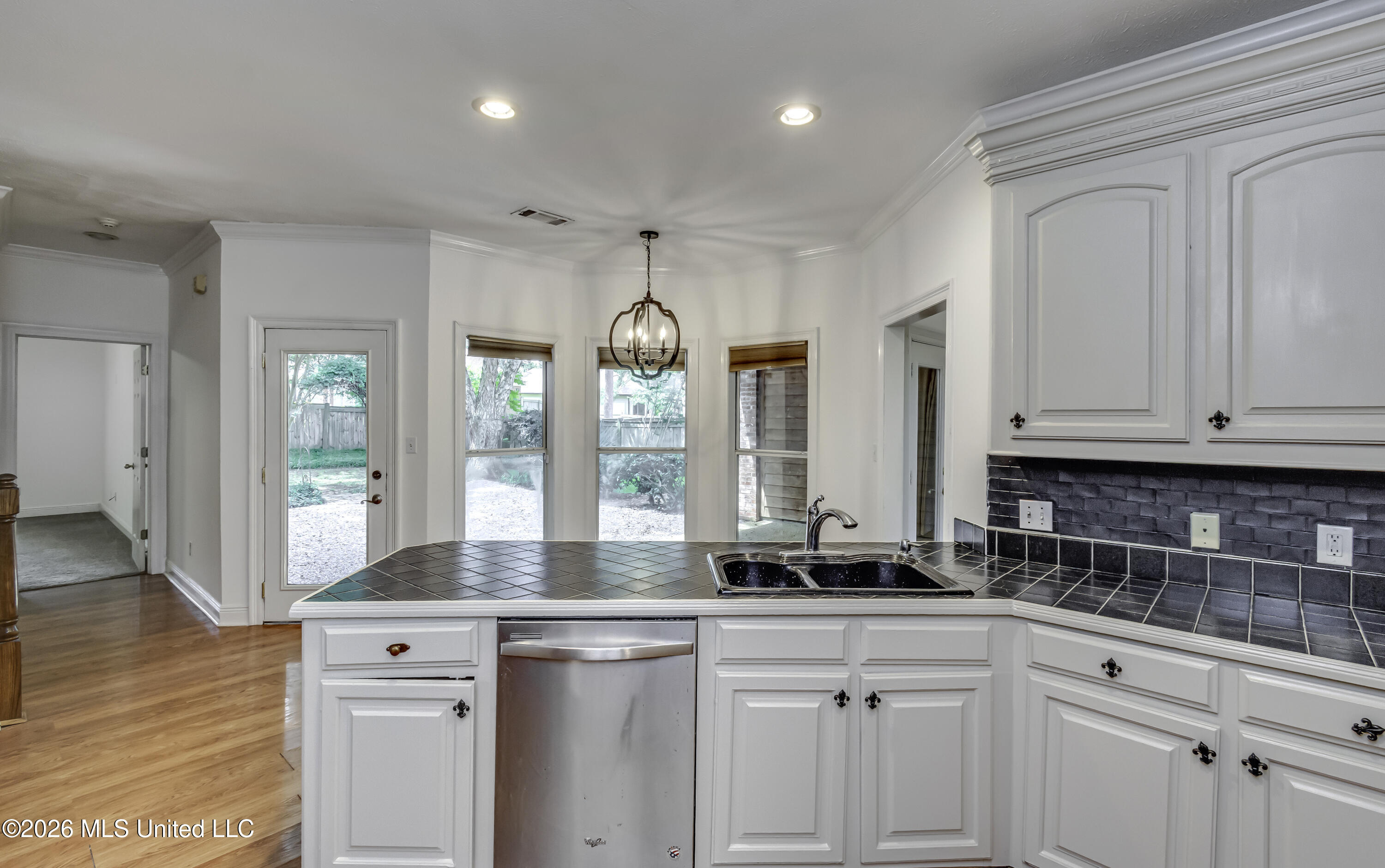 137 Whisper Lake Boulevard Property Photo 21