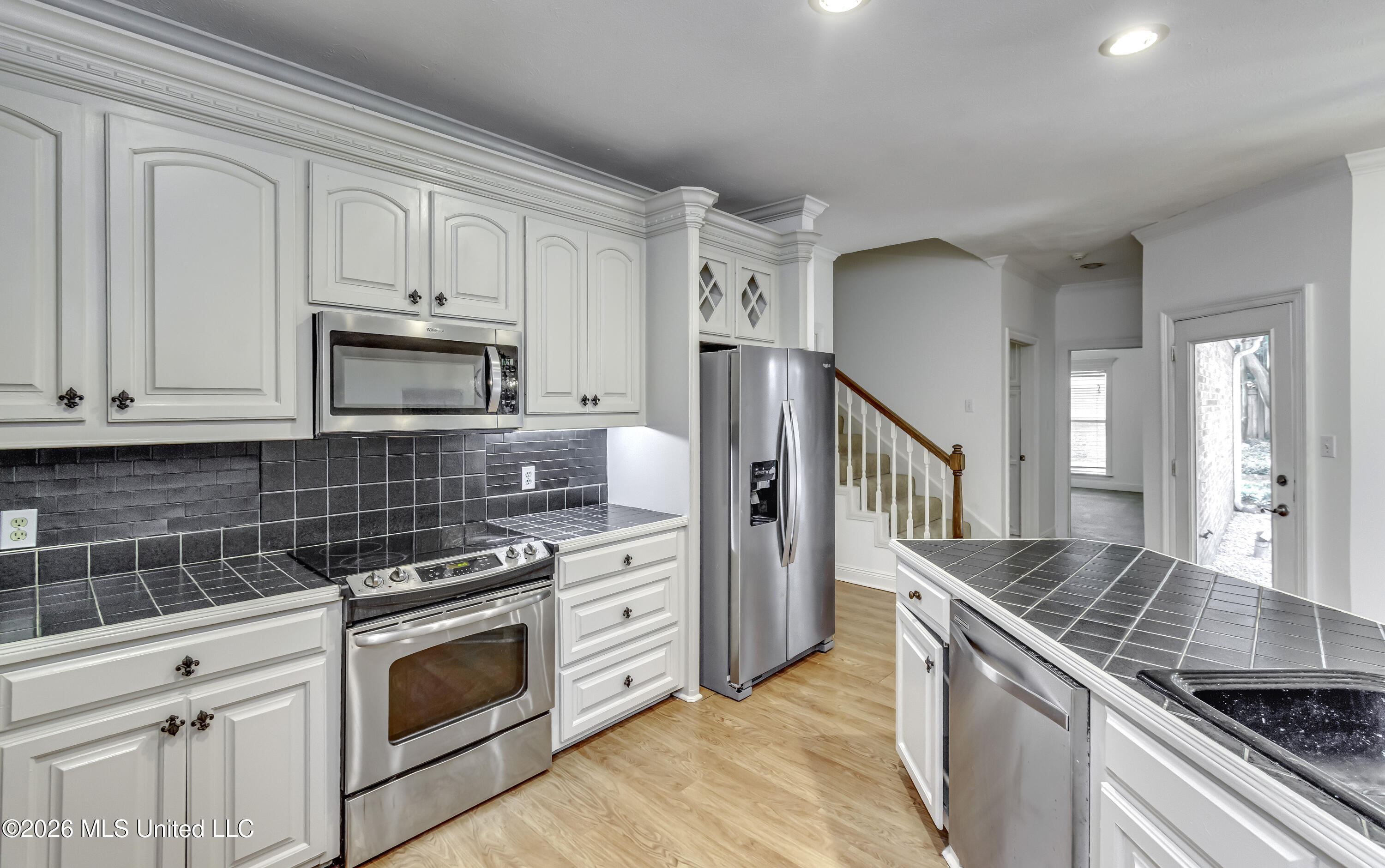 137 Whisper Lake Boulevard Property Photo 22