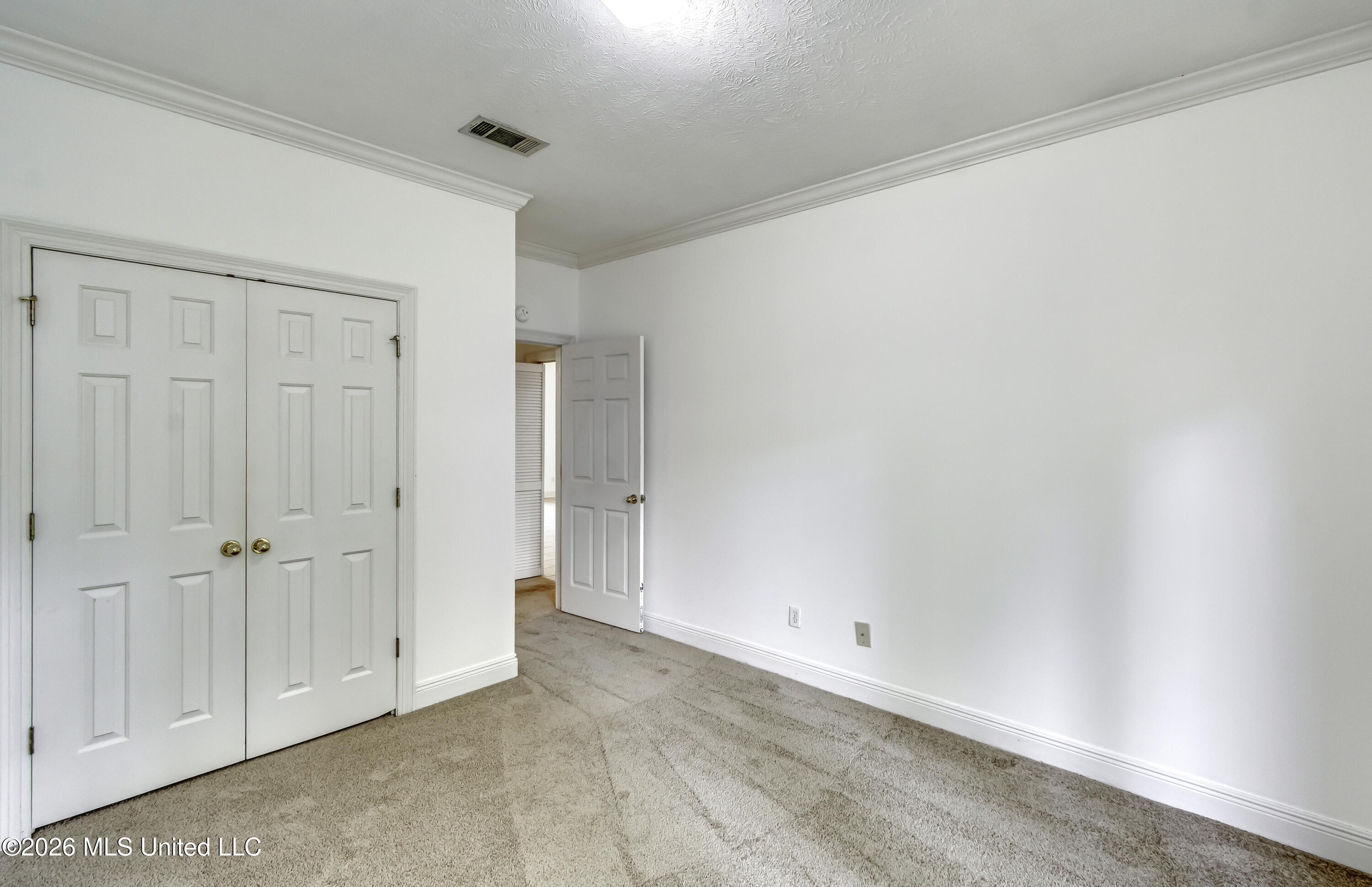 137 Whisper Lake Boulevard Property Photo 42