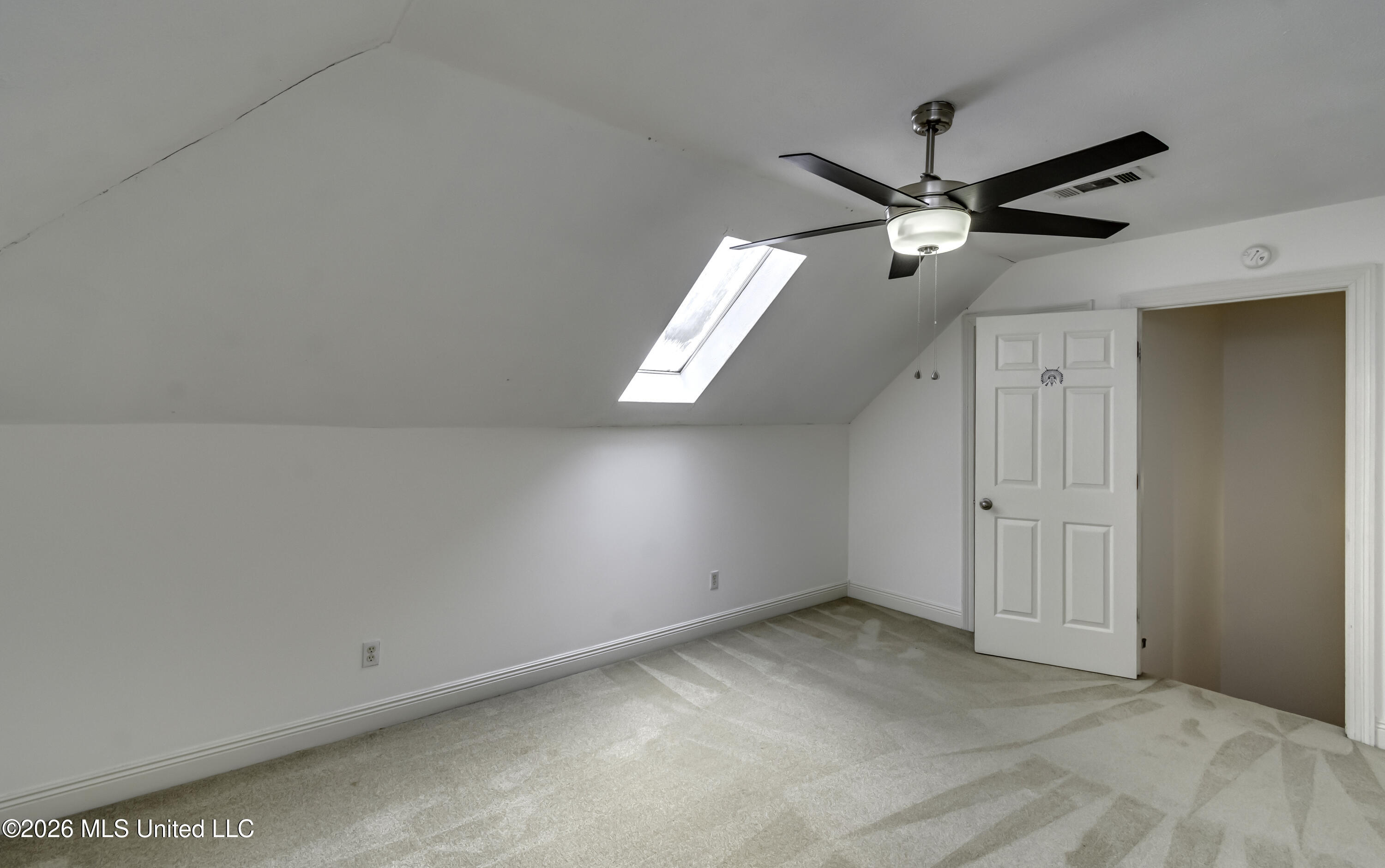 137 Whisper Lake Boulevard Property Photo 52