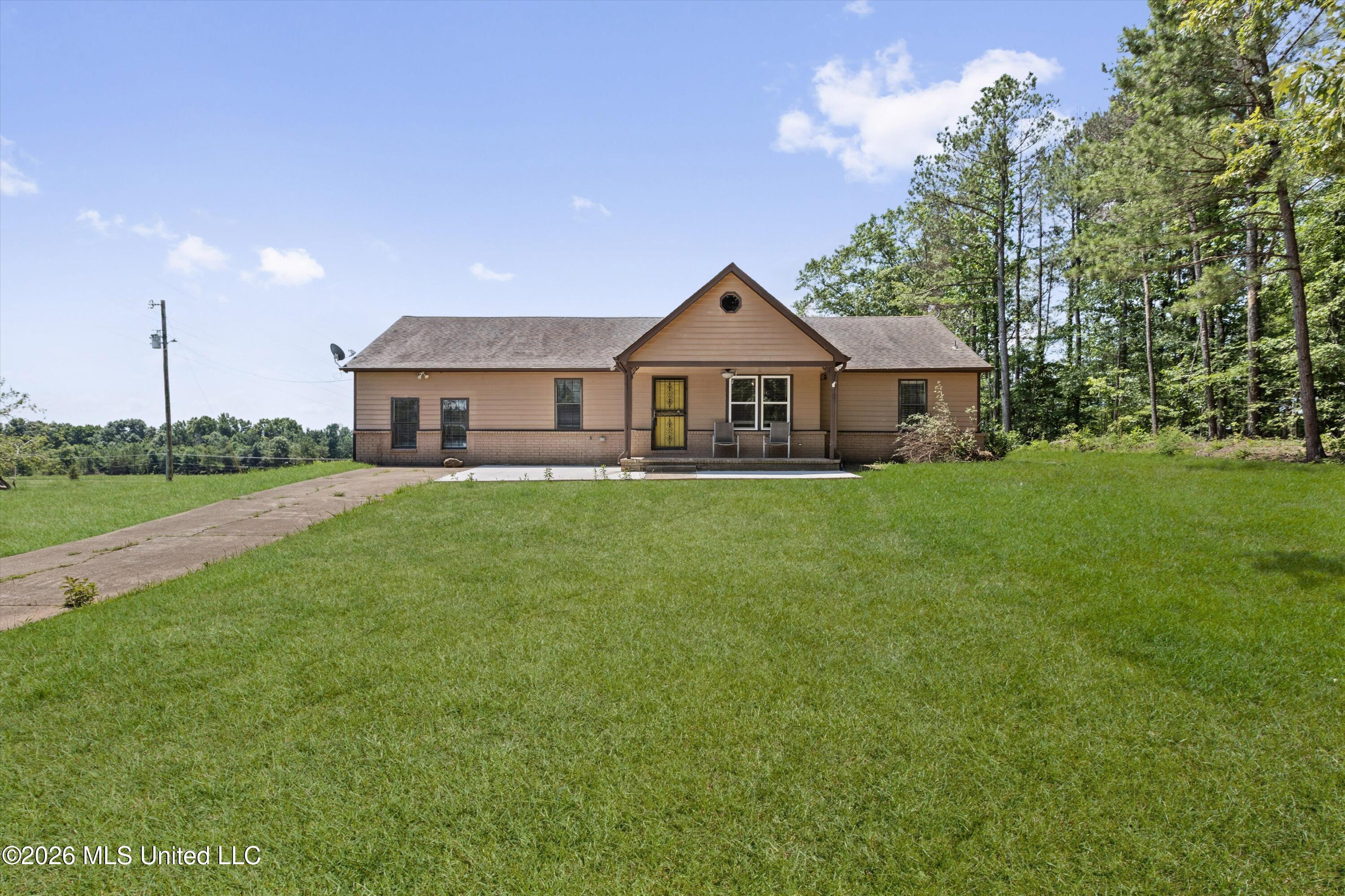 162 Forest Hill Road Property Photo 2