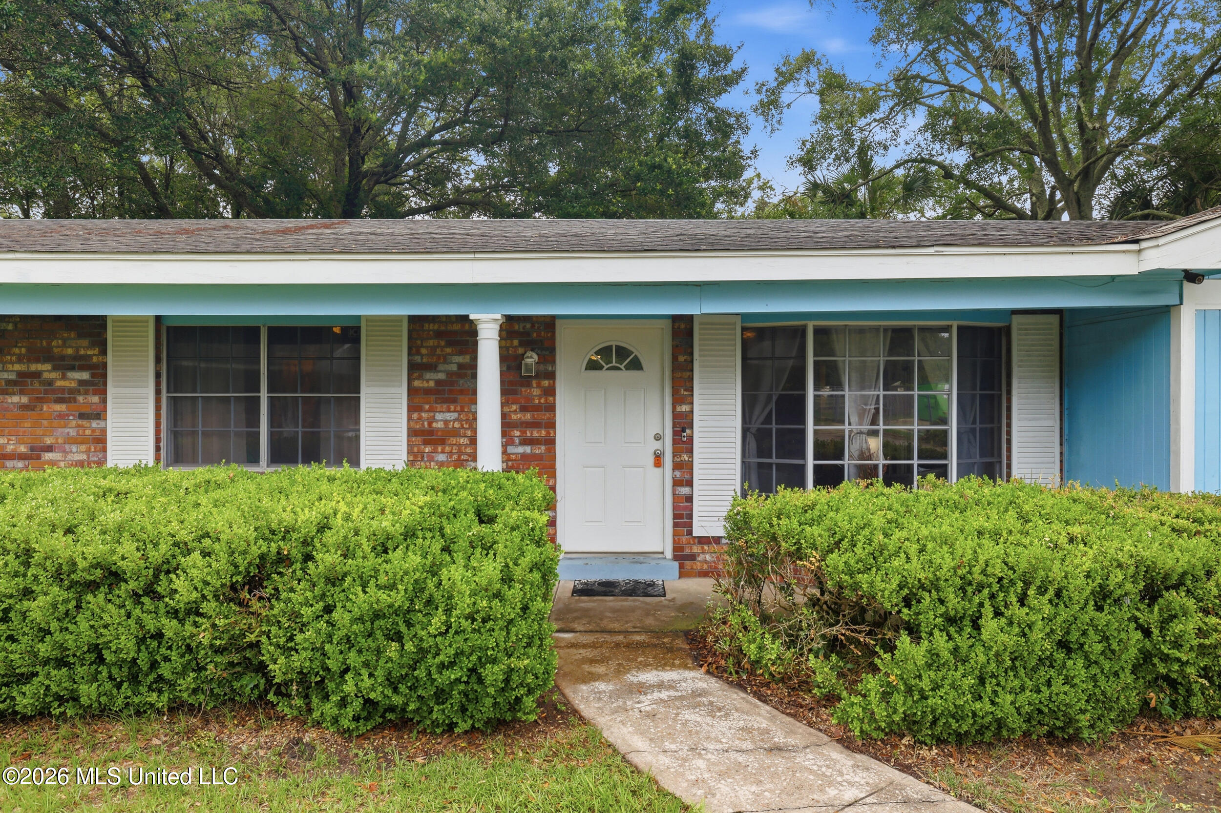 1884 Schencks Street Property Photo 1
