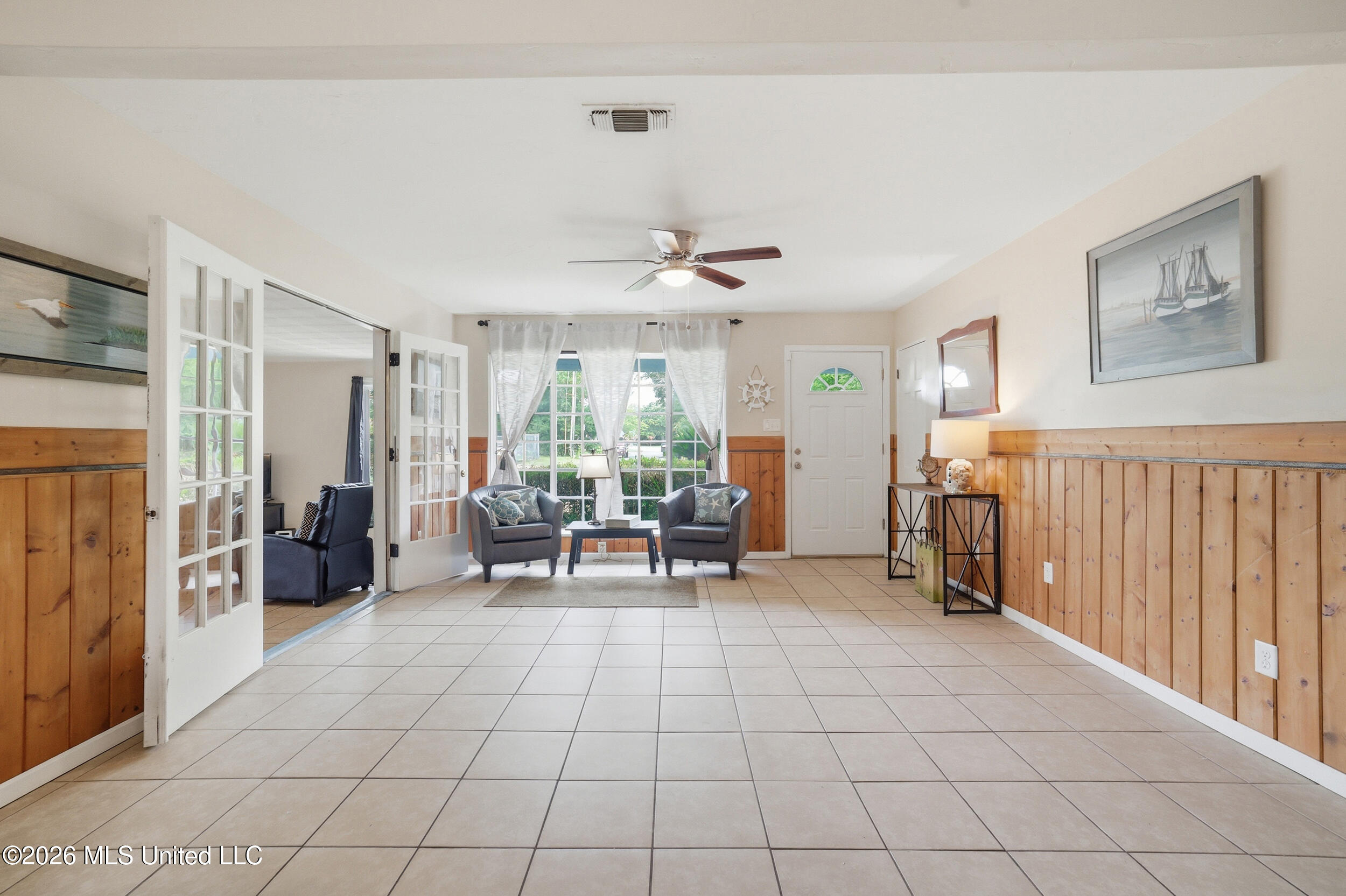 1884 Schencks Street Property Photo 6