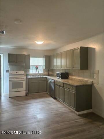 16171 Robinson Road Property Photo 4