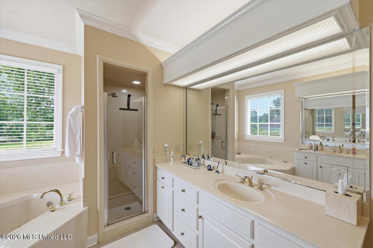 103 Woodlands Green Drive Property Photo 26