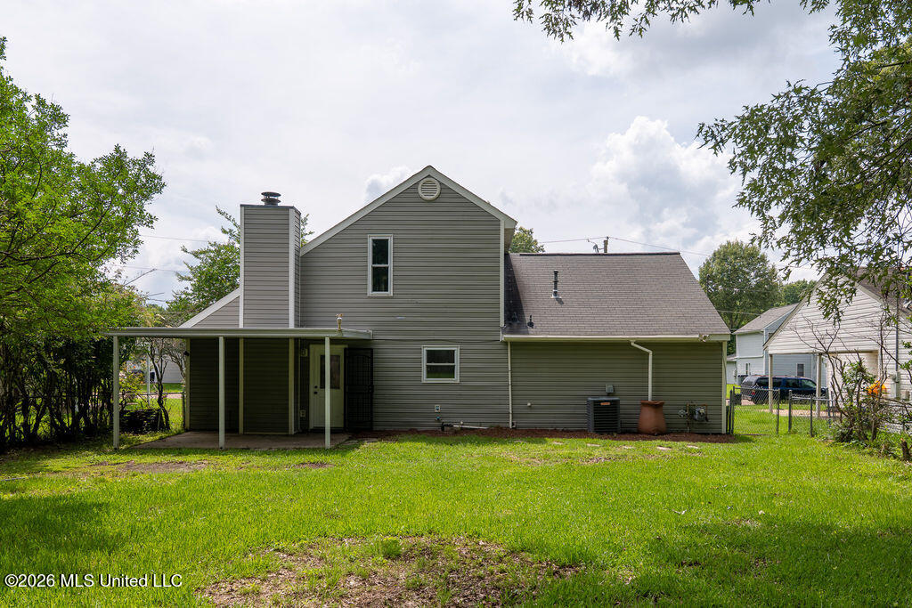 1814 Twin Pine Drive Property Photo 19