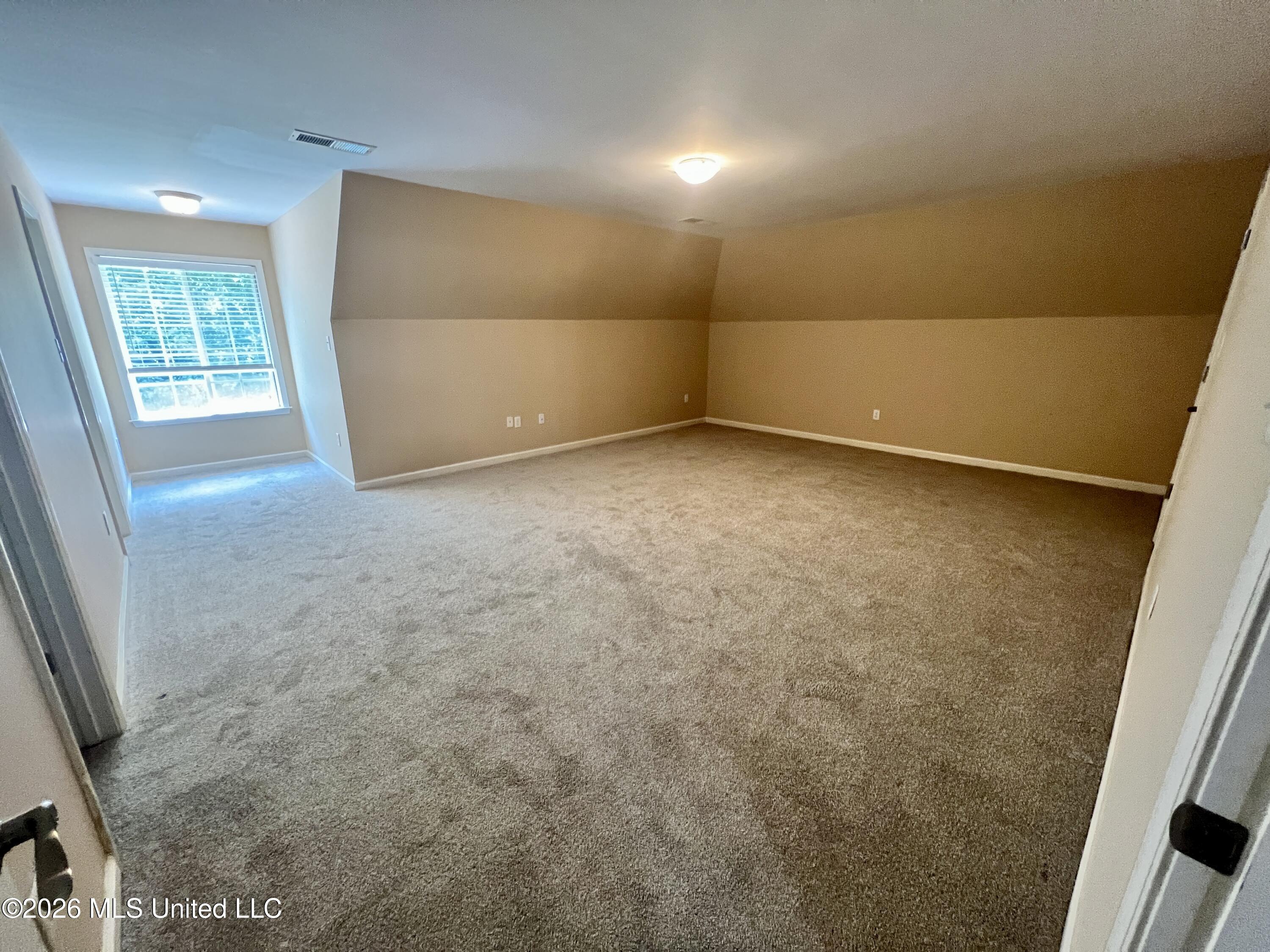 8465 Belmor Lakes Drive Property Photo 20