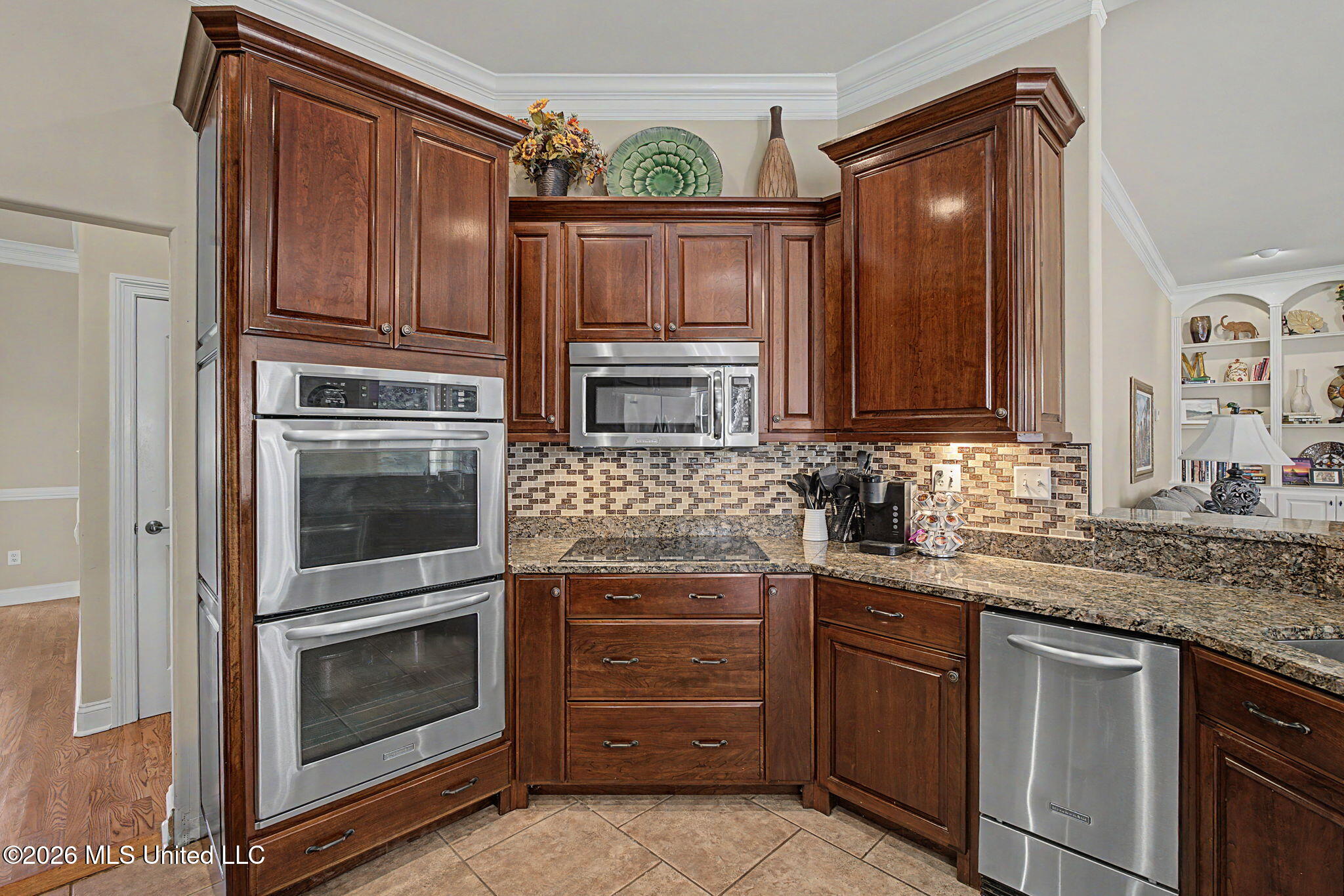 8465 Belmor Lakes Drive Property Photo 31