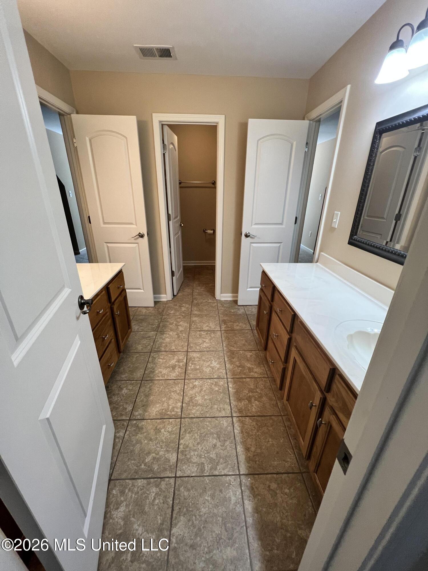 8465 Belmor Lakes Drive Property Photo 46