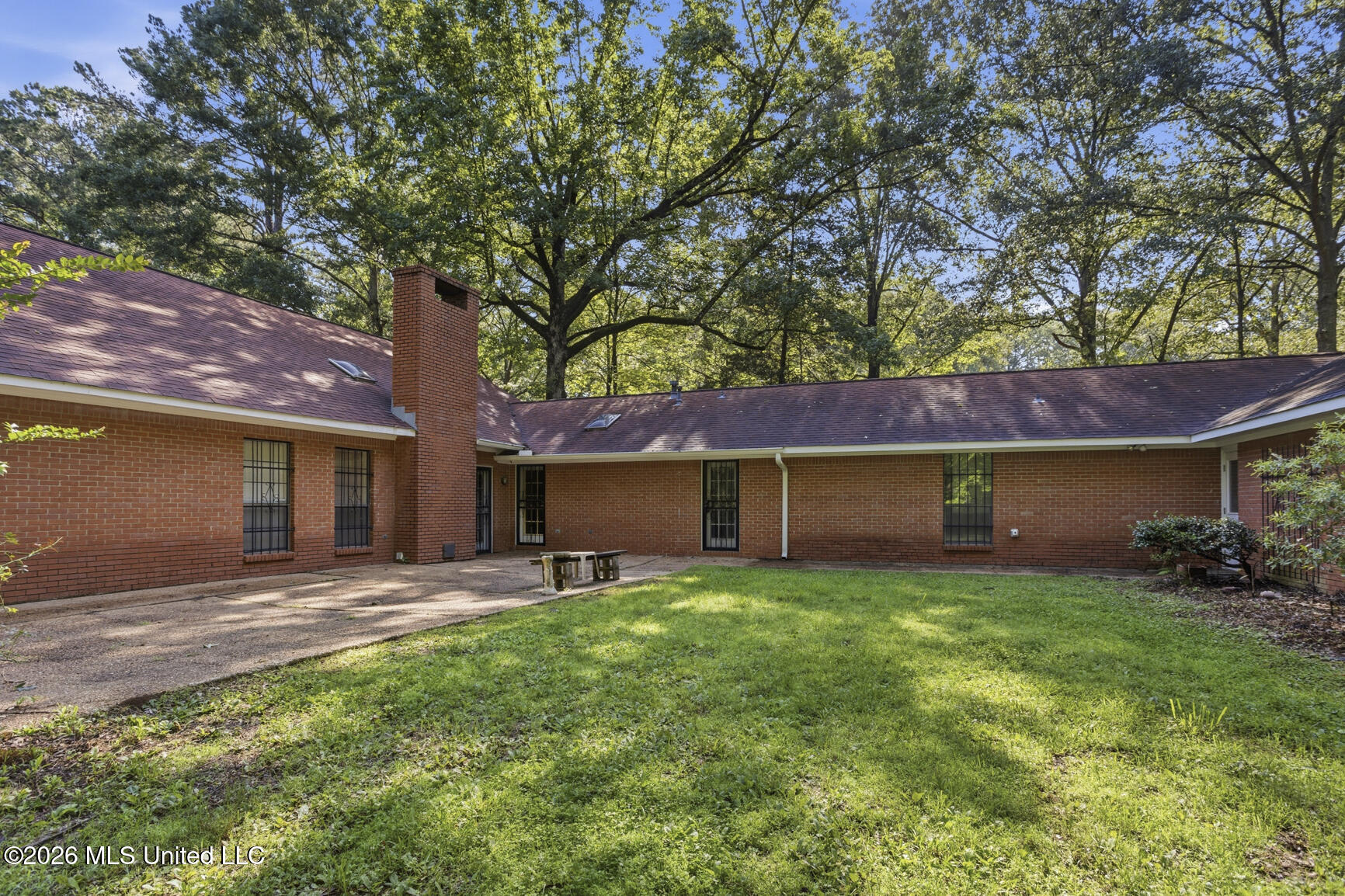 375 Heritage Place Property Photo 6