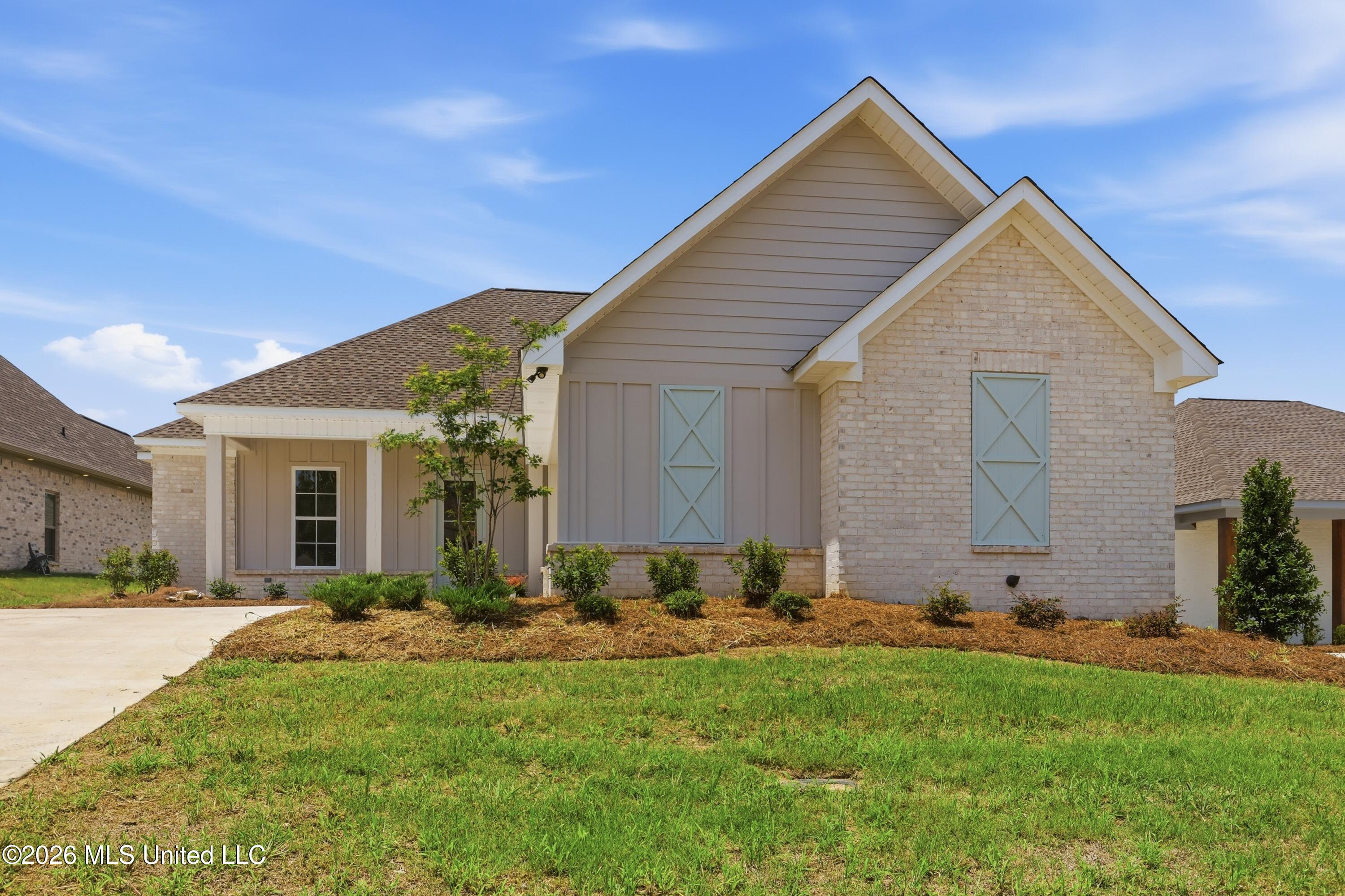 162 Bronson Bend Property Photo 2