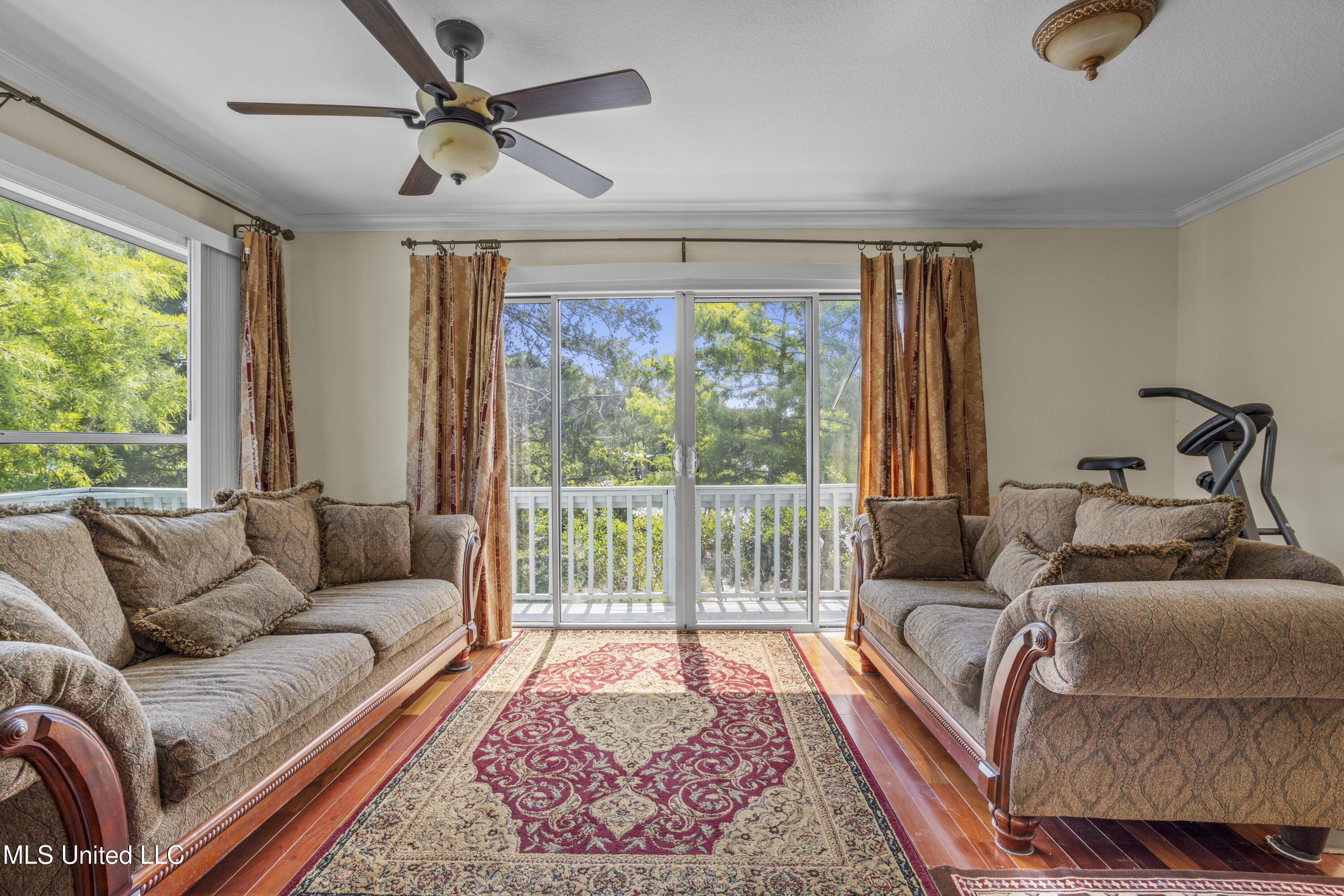 420 Caribe Place Property Photo 10