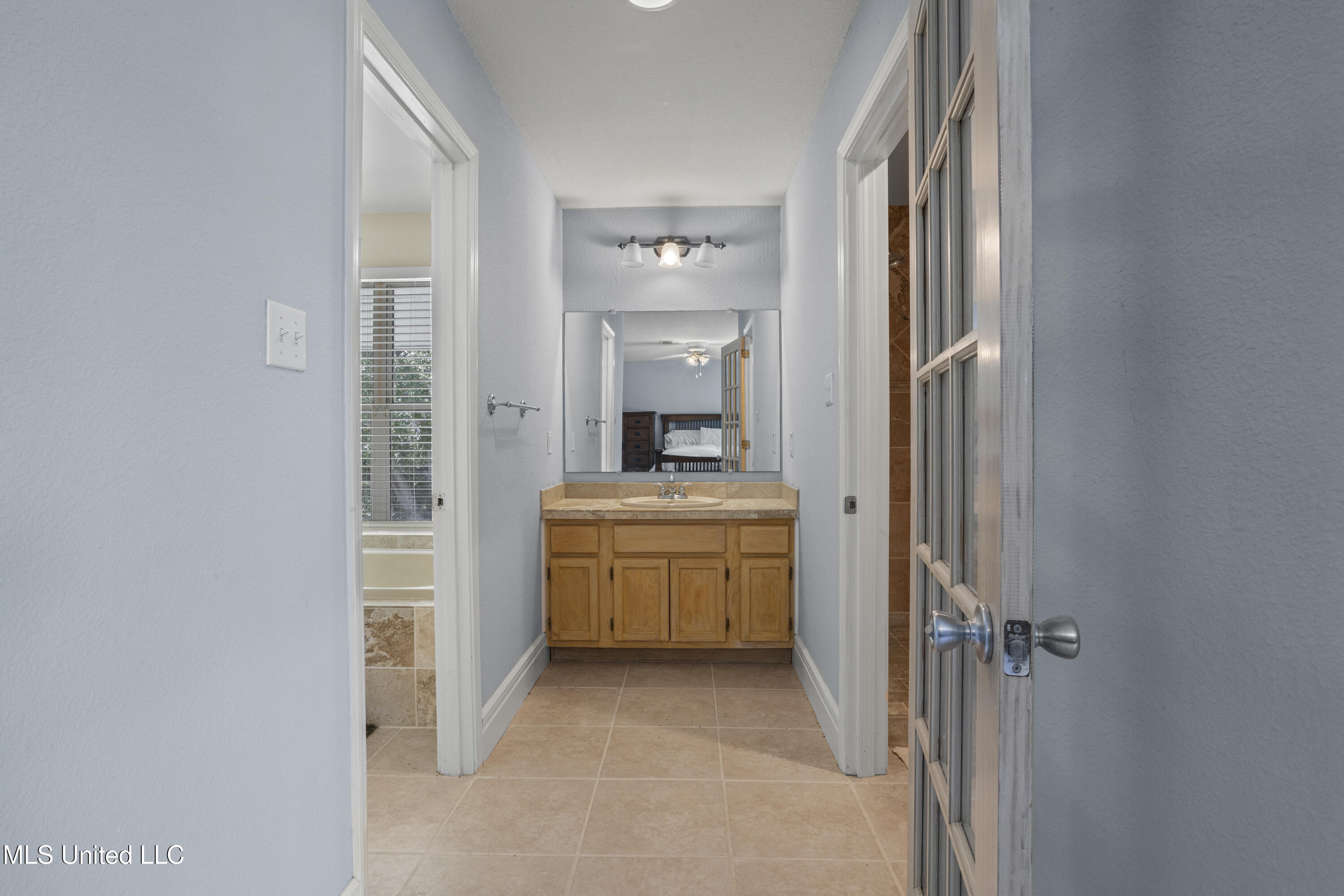 420 Caribe Place Property Photo 29