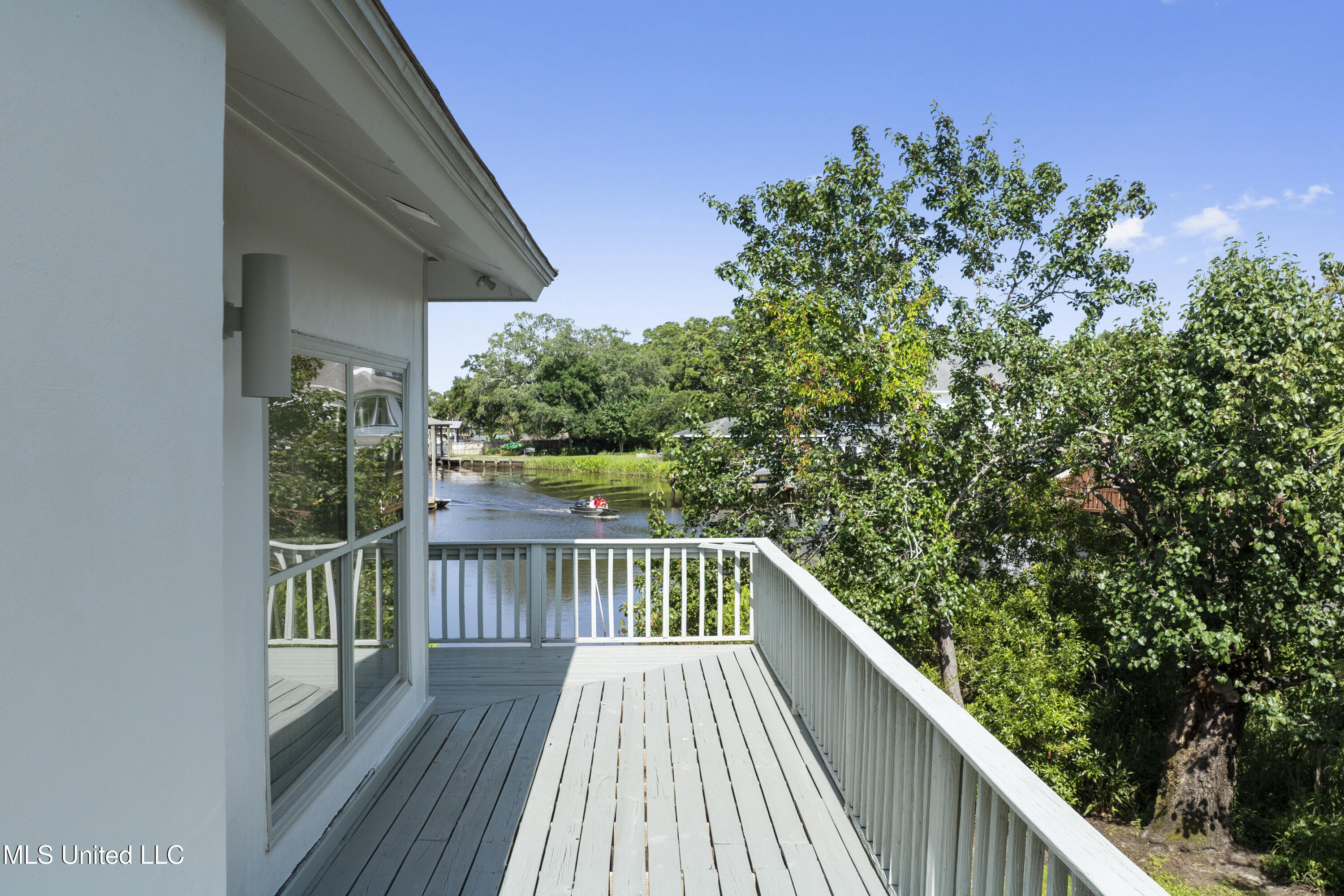 420 Caribe Place Property Photo 39