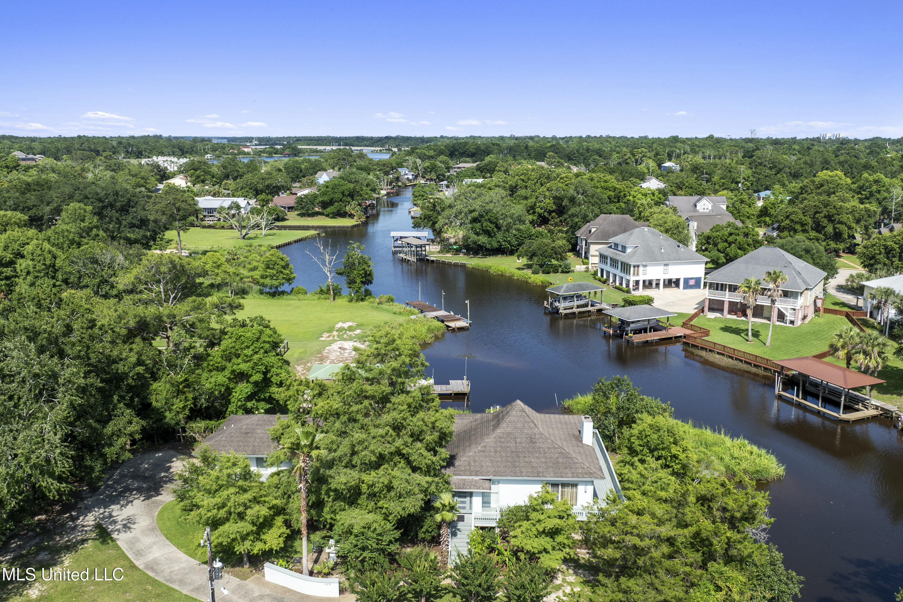 420 Caribe Place Property Photo 46