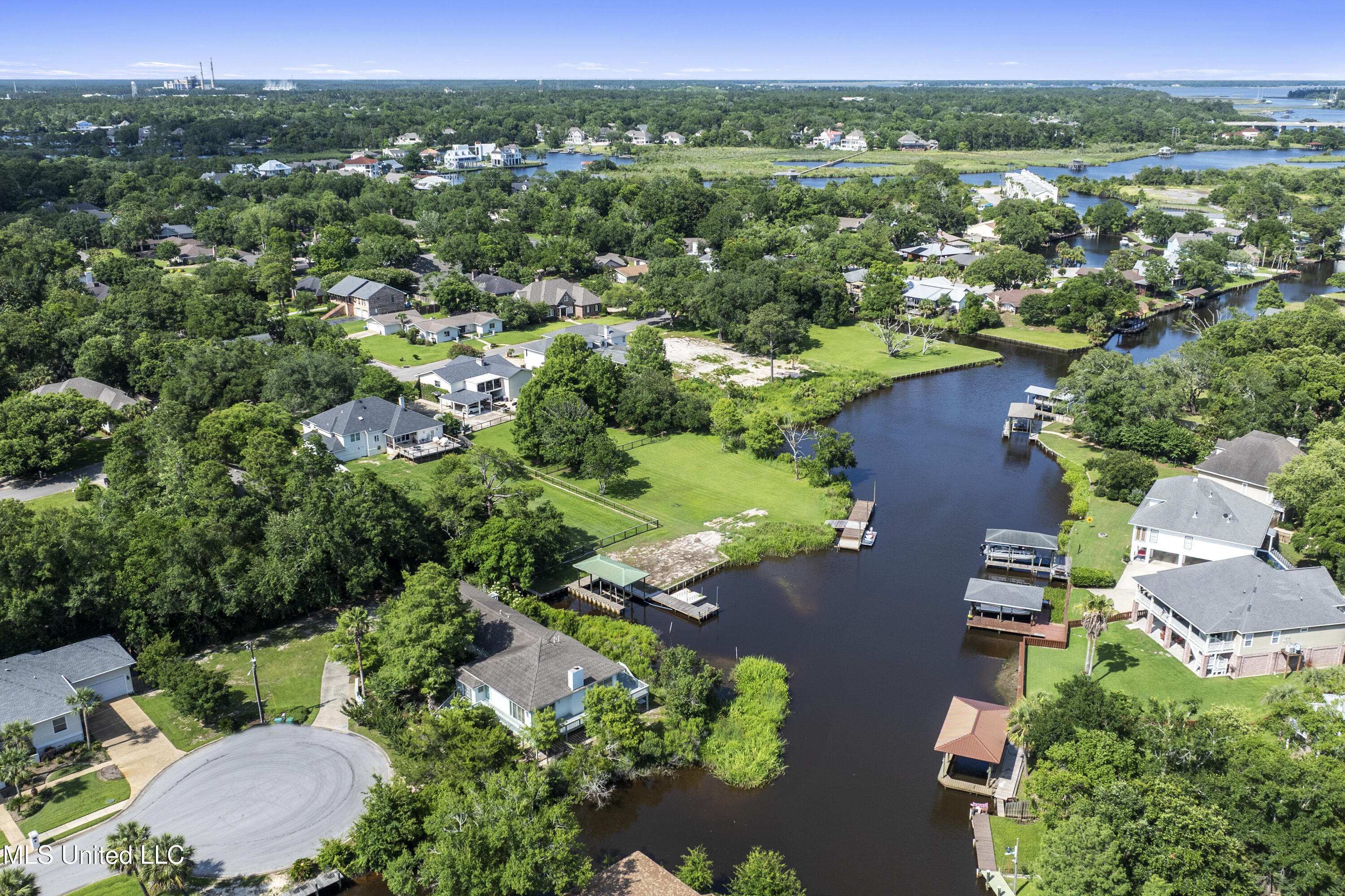 420 Caribe Place Property Photo 47