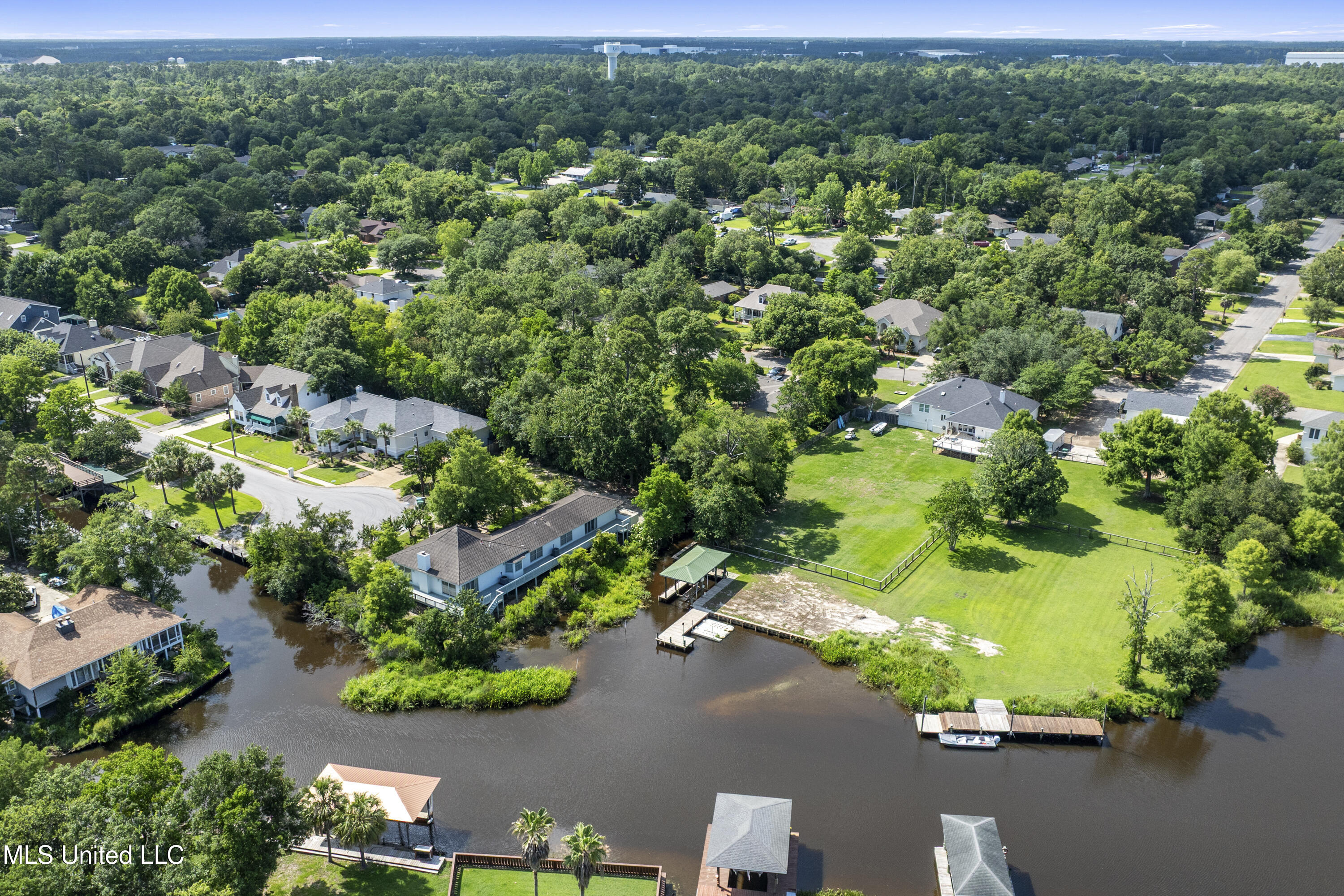 420 Caribe Place Property Photo 49