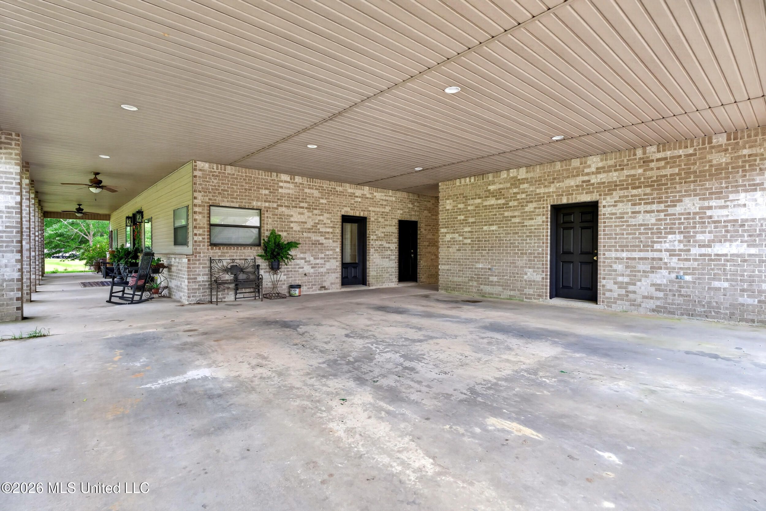143 Balmoral Drive Property Photo 41